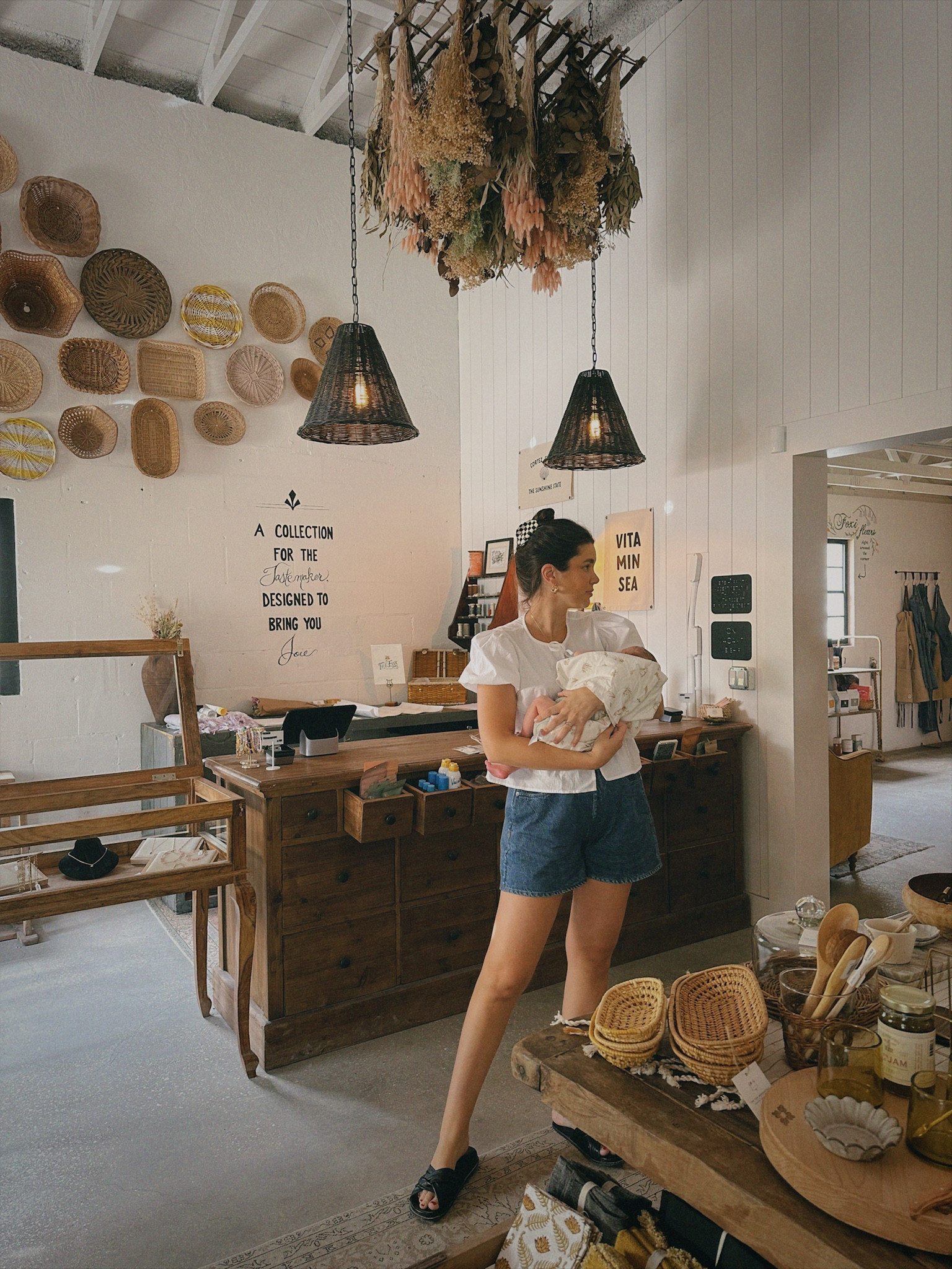 summer fits loading…


#mama #momoutifts #summerlooks #floridaoutfits #summeroutfits #boymom #postpartum #motherhood #coffeeshop #shoplocal #summertime 

#LTKbaby #LTKfindsunder50 #LTKfindsunder100