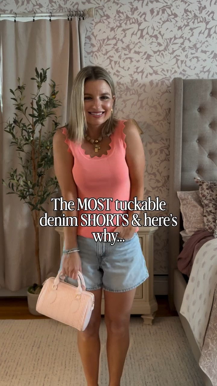 Comment SHORTS for a 🔗 to everything! 🍑 🩵 ✨ 

#petitestyle #petitetips #petiteshorts #petitefriendly #denimshorts summer denim summertime springtime outfitinspo casual outfit outfitstopcopy ootd