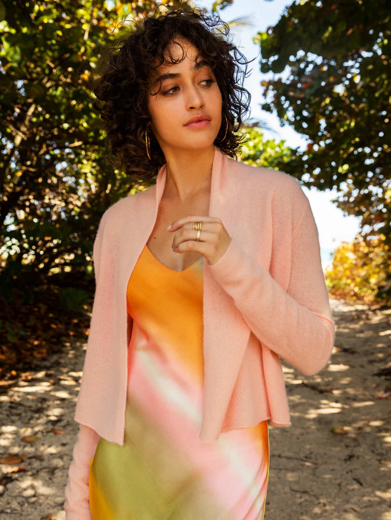 Essential Cashmere Cropped Trapeze | White and Warren