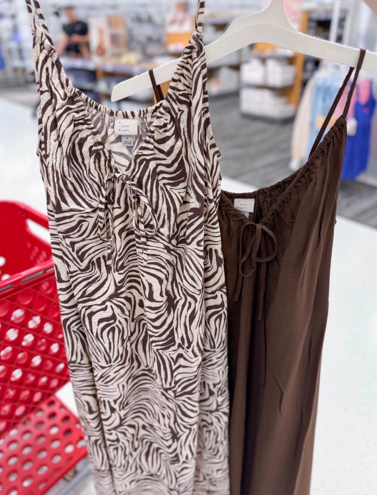 Light, flowy and perfect for warm summer days!


#target #targetfinds #targetdresses #targetstyle #LTKstyle 

 #LTKootd #LTKSeasonal #LTKTravel