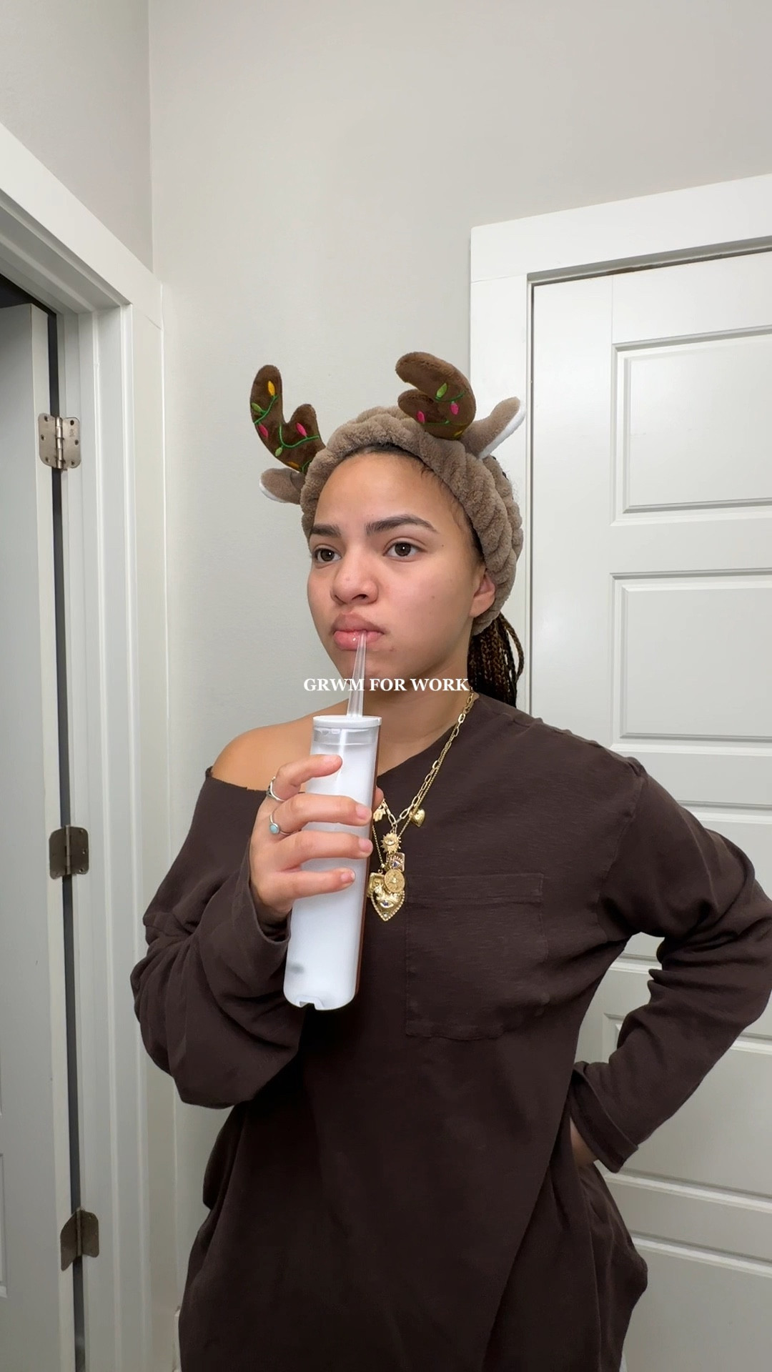 GRWM FOR WORK 

#LTKSeasonal #LTKHoliday #LTKBeauty