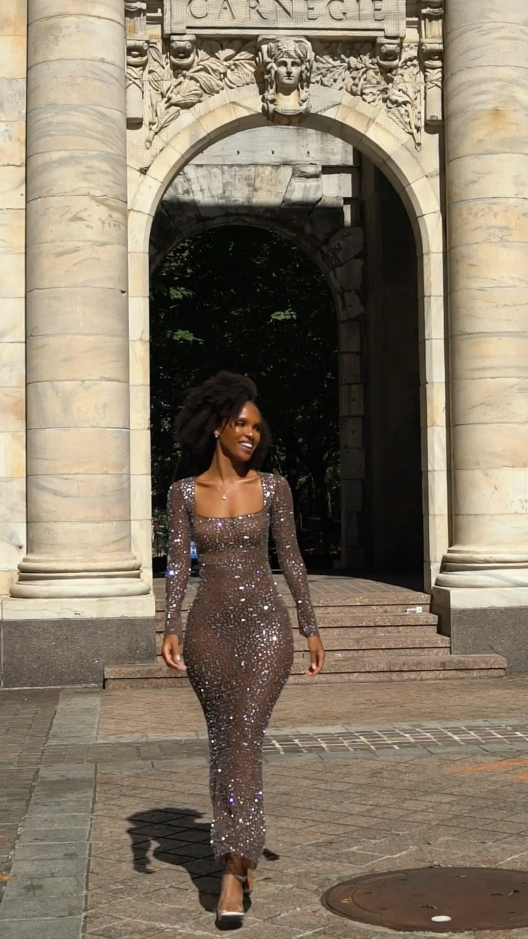 Stunning, embellished brown dress from Oh Polly! I love it! ✨

#LTKTall #LTKgrwm #LTKootd