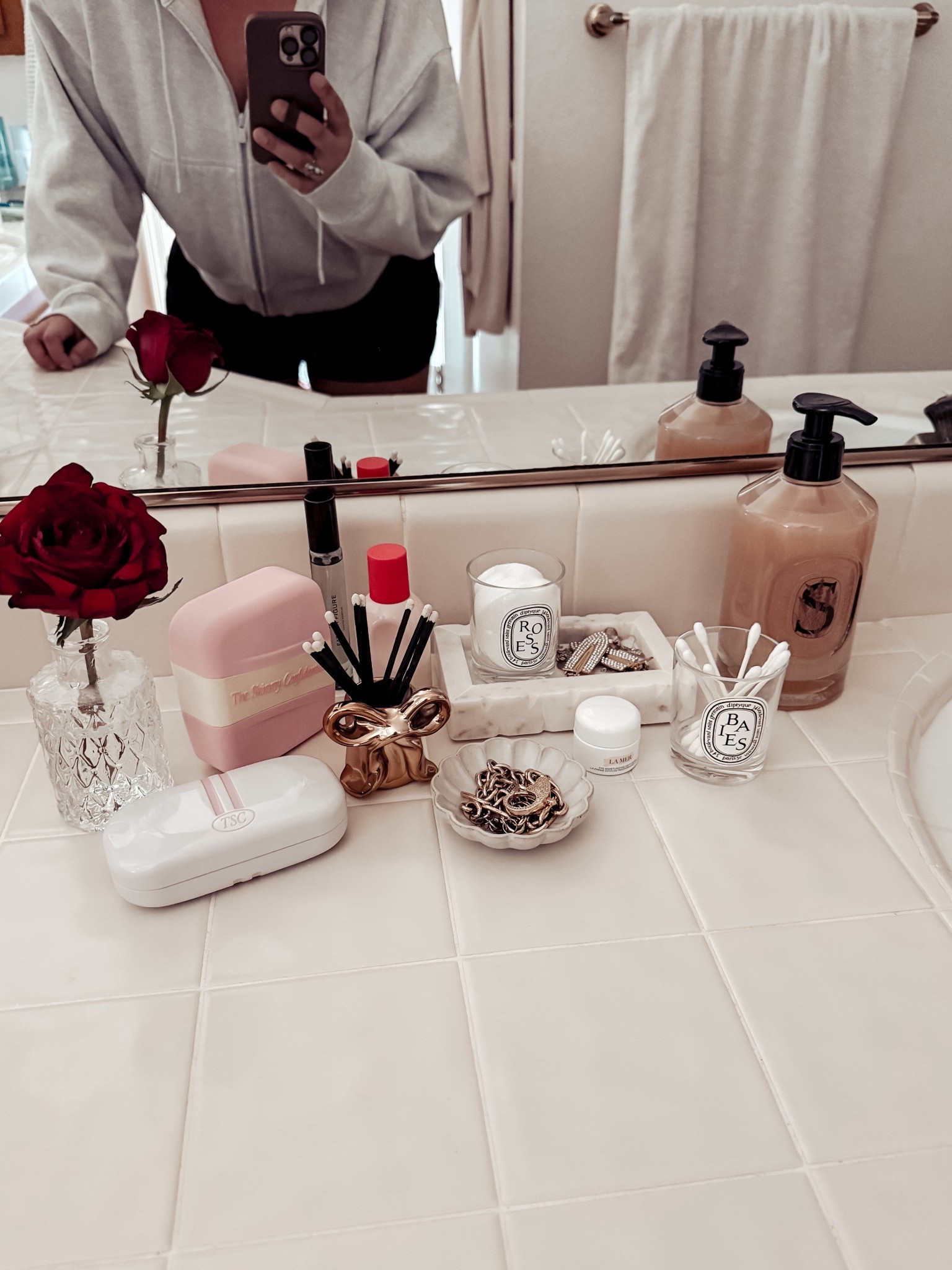 { vanity ❥

• The Skinny Confidential Mint Roller 
• The Skinny Confidential Mouth Tape 
• PHLUR Father Figure Eau de Parfum 0.32 oz
• Glossier You
• Anthropologie Metallic Bow Striker Match Holder 
• Diptyque Baies (Berries) Scented Candle 
• Diptyque Softening Hand Wash 

Little Motherhood Luxuries . Self Care . Curated Clutter } 

#LTKgrwm #LTKselfcare #LTKmomlife