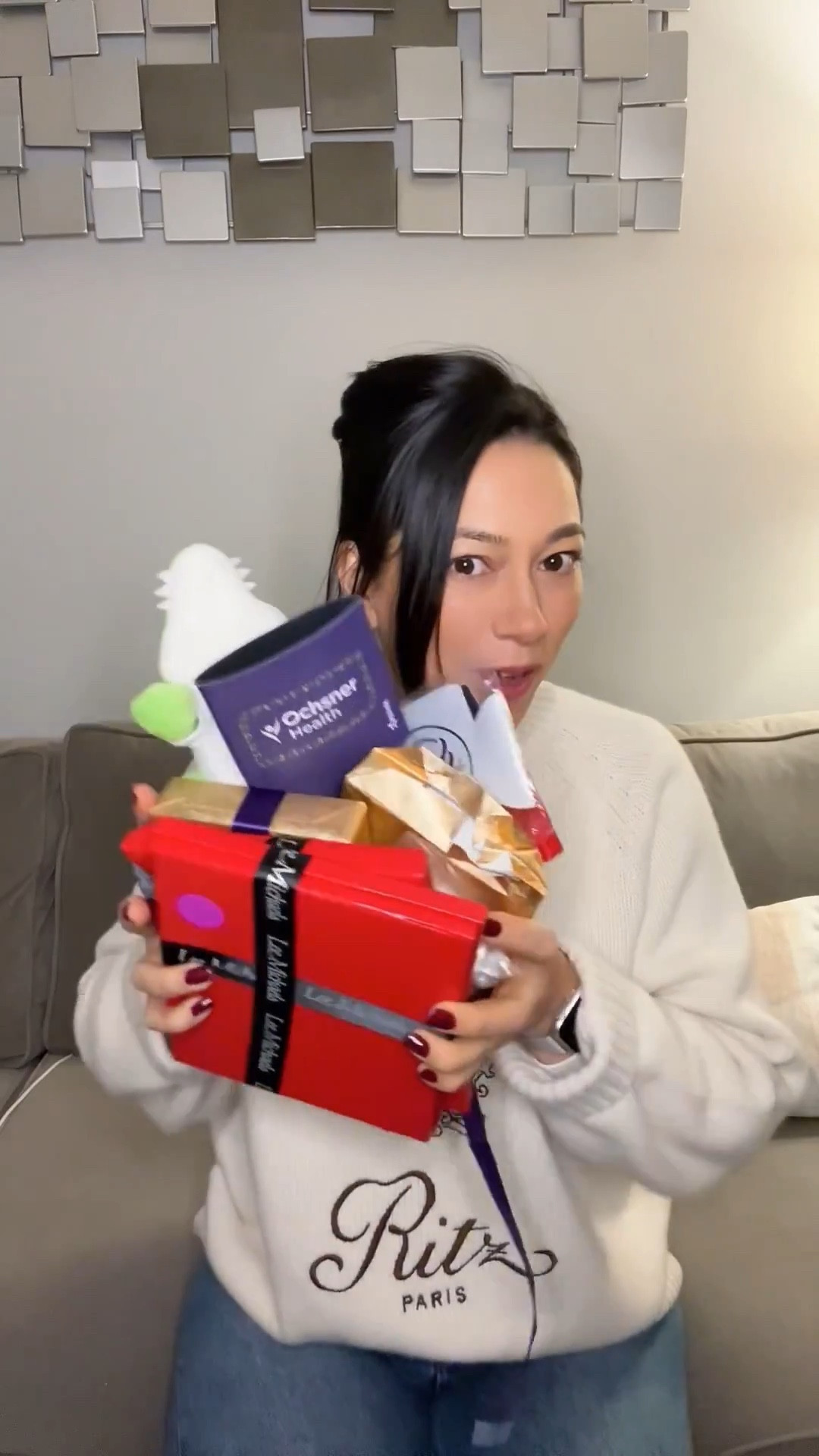 Washington #MardiGras is one of my favorite events of the year… and not just because of the amazing #hauls (but that does help). This year, 5 people asked me to dance with them for the call-out dances, so my gifts were pretty amazing. Let’s #unbox 

#LTKSeasonal #LTKstorytime #LTKdayinmylife