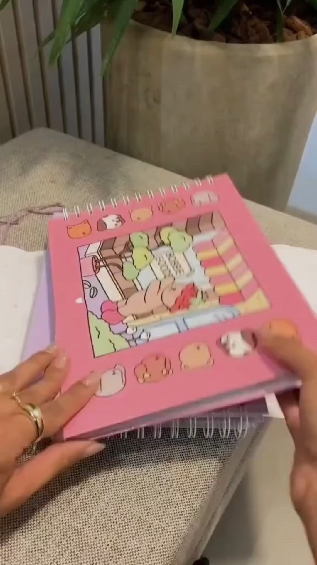 A febre do momento: BOBBIE GOODS. O livro perfeito para quem gosta de pintar, para tirar o estresse e para se distrair nas horas livre. 

#LTKbrasil
