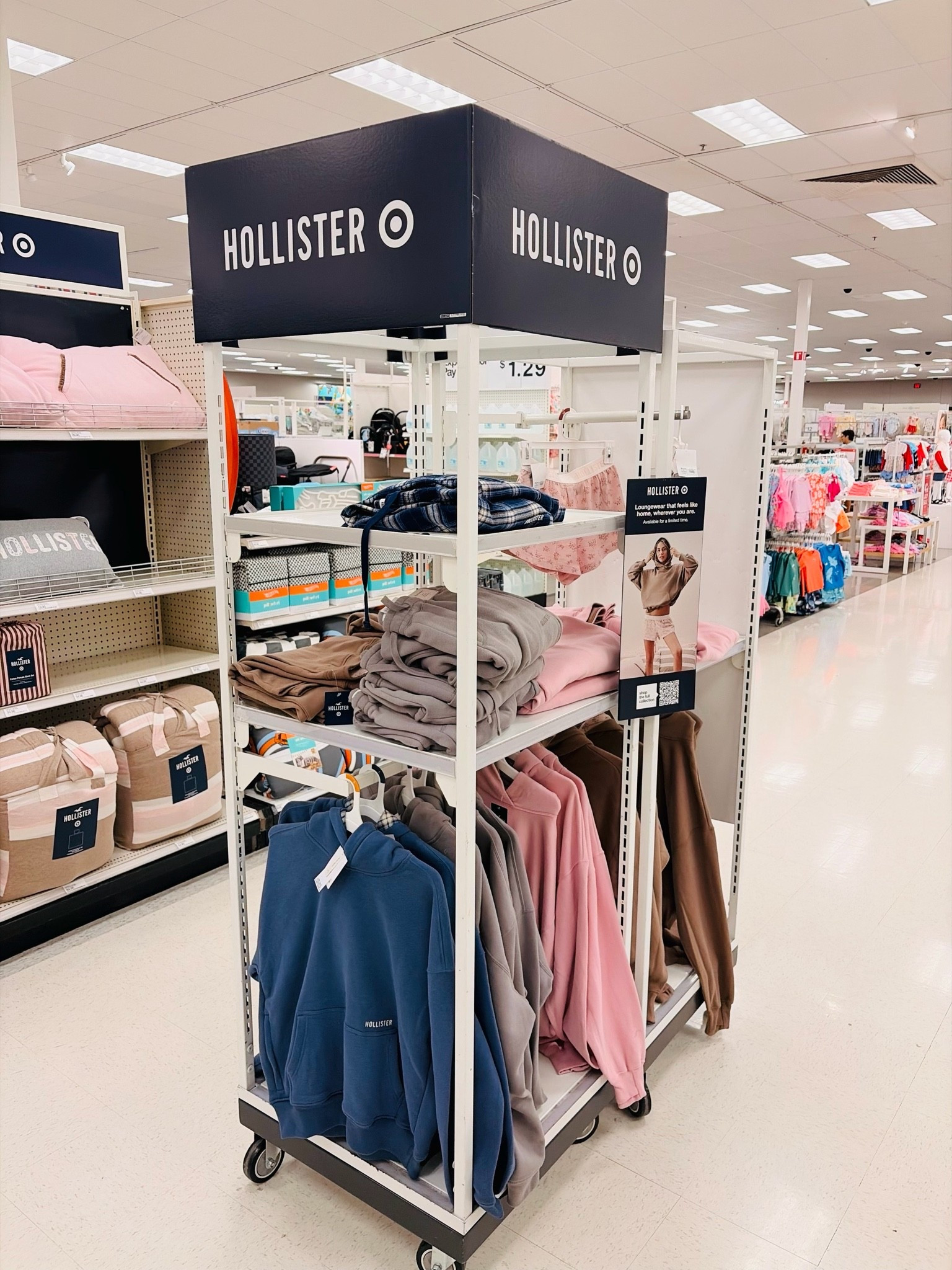 Hollister x Target Collection set up at another Target!!😍 










Bedding, college dorm, matching sets, comfy outfits, weekend outfits, loungewear, cozy outfits, teen bedding, kids bedding

#LTKootd #LTKHome #LTKKids