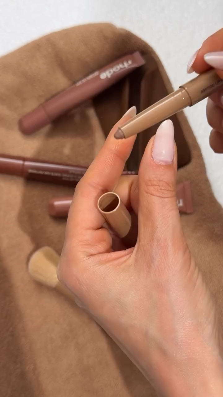 Lip Twist in Squeeze!!

#LTKBeauty
