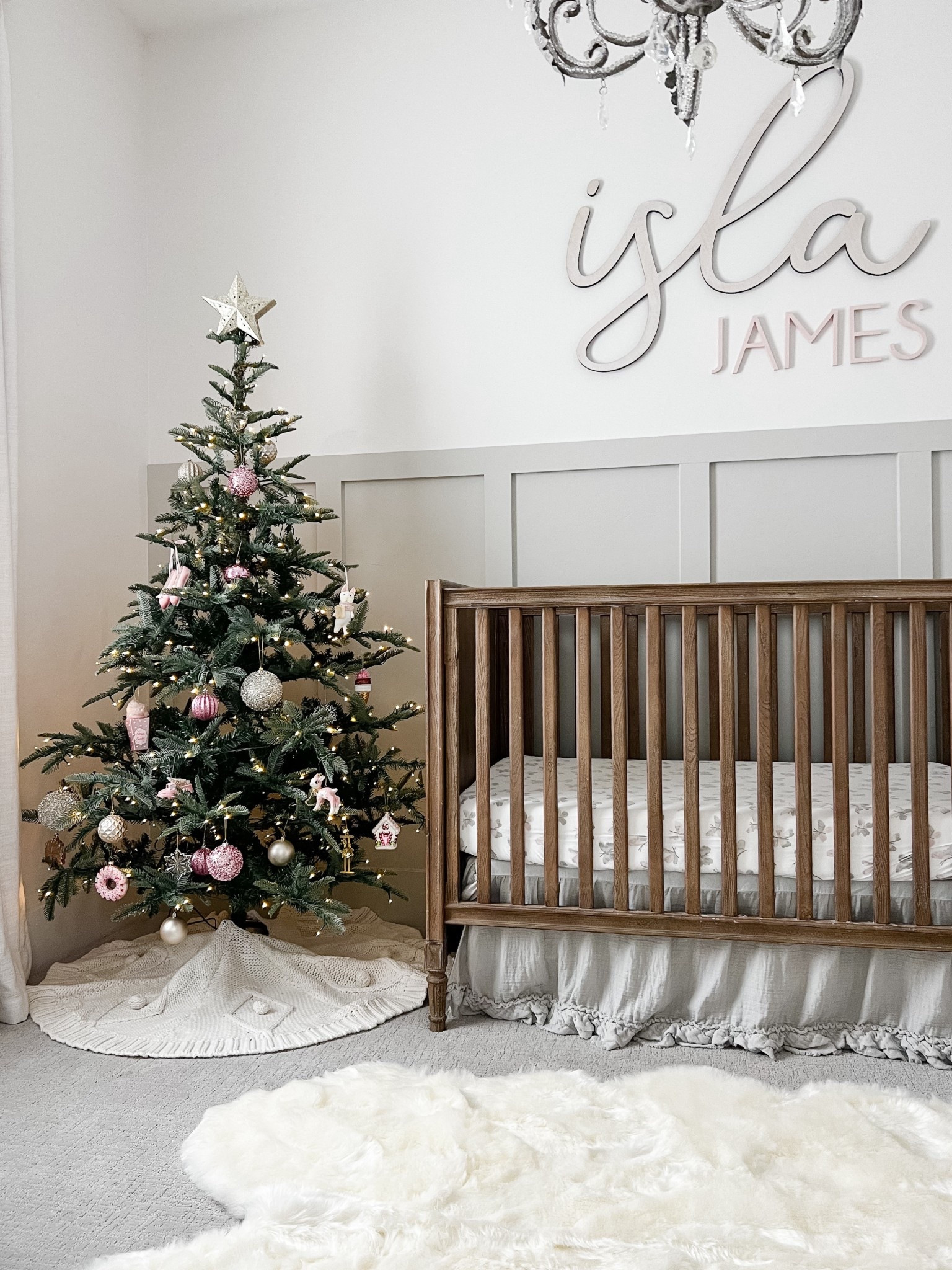 The sweetest little holiday nursery moment 🎄🤍 A classic wood crib, soft neutral layers, cozy faux fur rug, and the prettiest pink-and-gold Christmas tree make this space feel magical and timeless. It’s proof that you don’t have to sacrifice style when decorating for baby + the holidays.
I’ve linked all my nursery and holiday decor favorites so you can recreate this exact look—tap to shop ✨

#LTKhome #LTKnursery #LTKholiday #NurseryDecor #HolidayNursery #NeutralNursery #BabyRoomInspo #ClassicNursery #NurseryChristmas #ShopMyHome #DesignerLookForLess #NurseryEssentials
