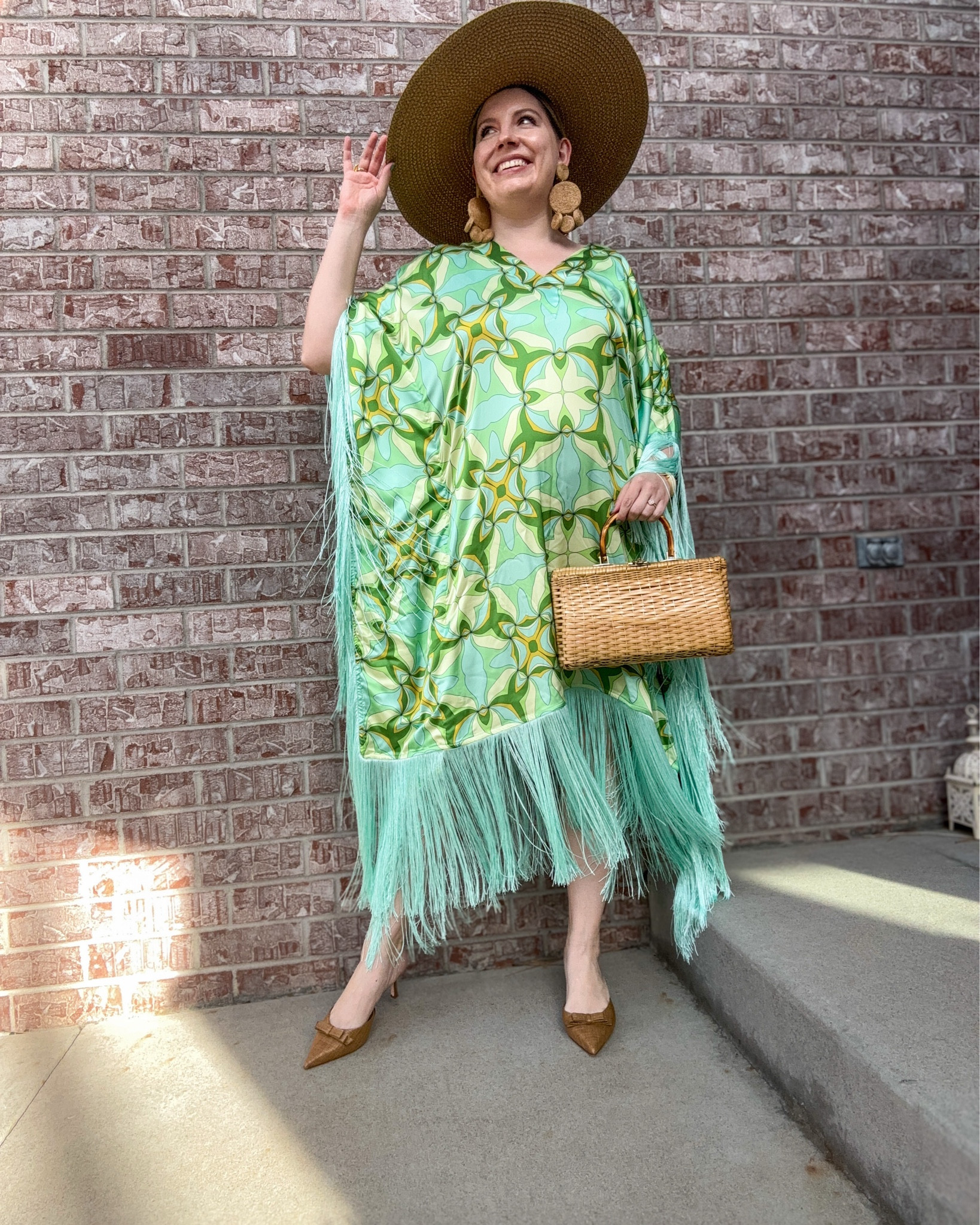 Tropical Luxe - Look 12
A curated style series

LOOK AT THIS DRESS YOU GUYS. How have I ever been wearing anything else? 

Dress - Nuvula
Earrings - Simon Miller
Hat - Eric Javits
Shoes - Dillards
Bag - Vintage 
Bracelet - Vintage J Crew
Ring - Rocksbox


#LTKSeasonal #LTKTall #LTKootd