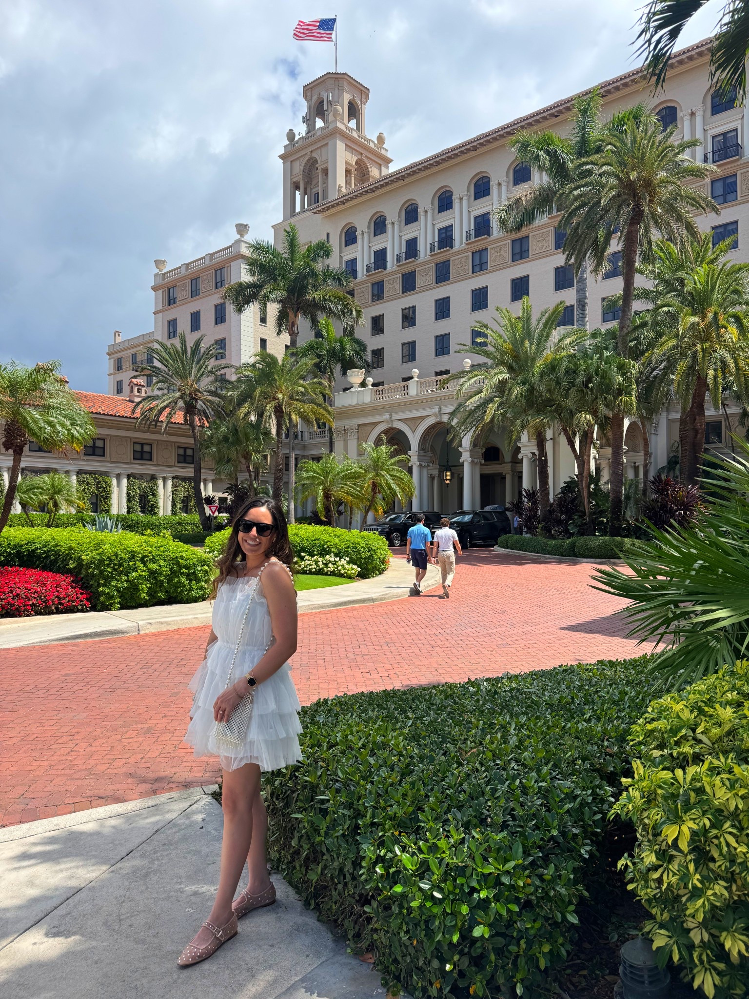Love this palm beach bridal look!

Bachelorette | white dress | the breakers 

#LTKFindsUnder100 #LTKWedding #LTKShoeCrush