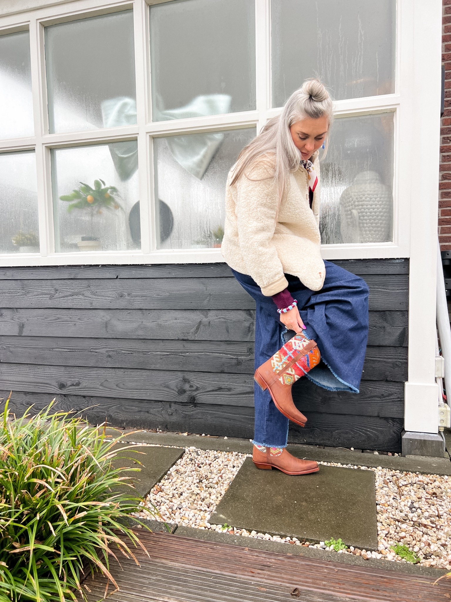 Gebruik mijn code LTL10 voor 10% korting op de Kelim boots van Bravas. 

De culotte valt groot. Neem 1-2 maten kleiner. 



#LTKTall #LTKOver40 #LTKspringtrends