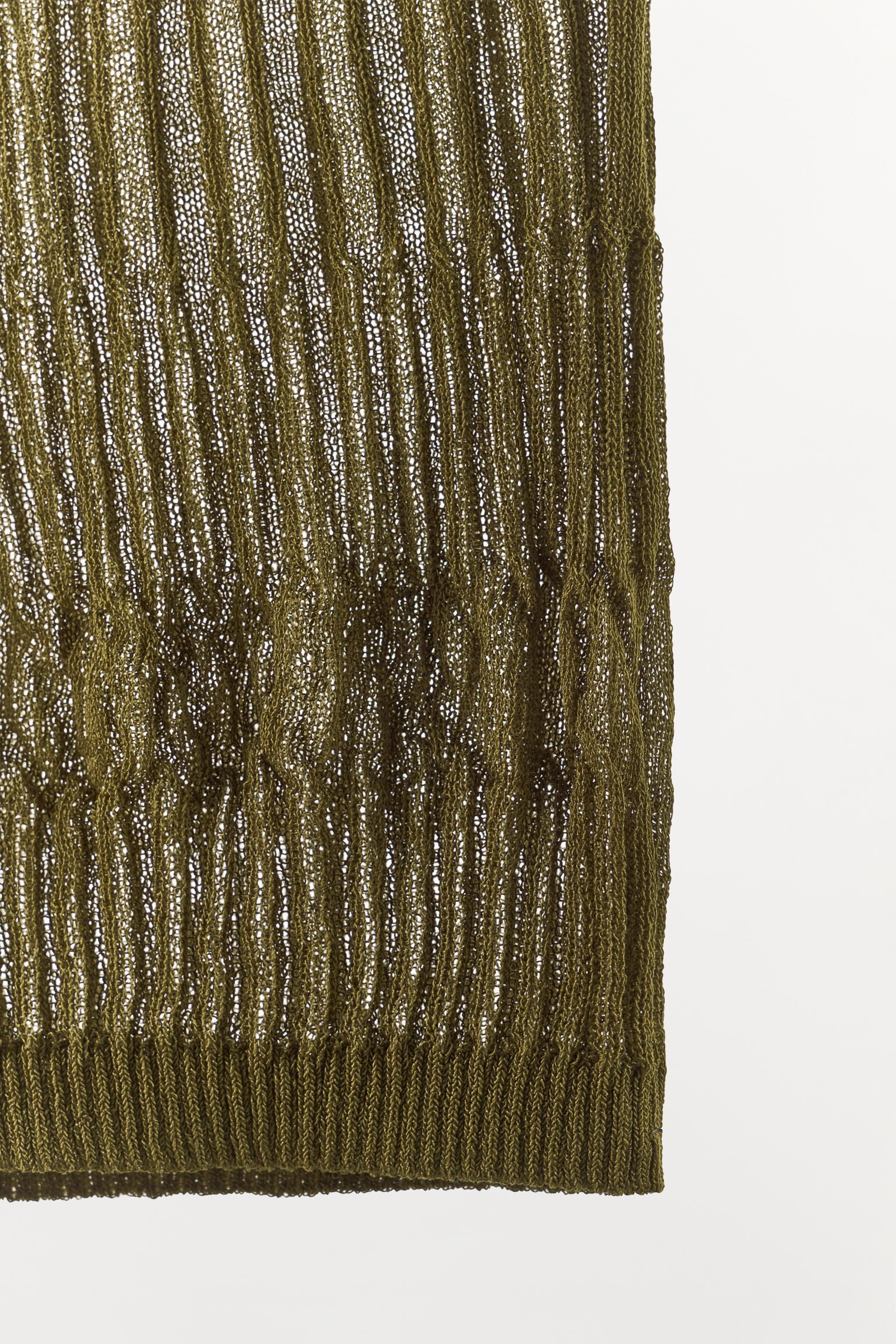 STRICKSHORTS MIT STRUKTURMUSTER | Zara DE