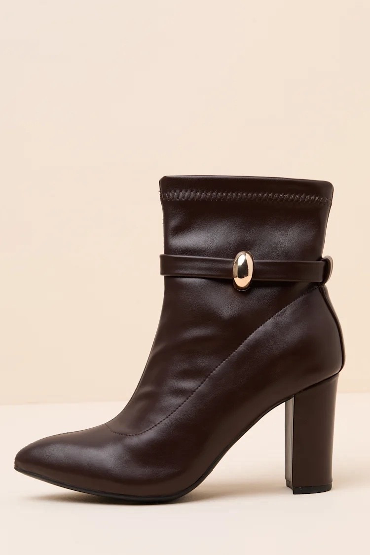 The Marilee Brown Pointed-Toe Ankle Booties bring polished, timeless style to the fall wardrobe with their rich brown finish and sleek pointed-toe silhouette. A versatile pair for styling with denim, trousers, skirts, and dresses throughout the season. Under $50.

Ideas:

* brown ankle booties
* fall footwear
* classic wardrobe
* everyday style
* autumn fashion

Keywords:

* brown ankle boots
* brown booties
* pointed toe booties
* ankle booties
* fall boots
* women’s ankle boots
* brown boots
* everyday boots
* fall footwear
* dressy booties
* work shoes
* office shoes
* casual boots
* capsule wardrobe
* fall outfits

#LTKgrwm #LTKootd #LTKSeasonal