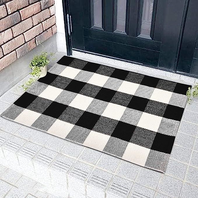 Area Rug Black White and Gray Classic Plaid Runner Rugs Hand Woven Stain Resistant Collection Are... | Amazon (US)