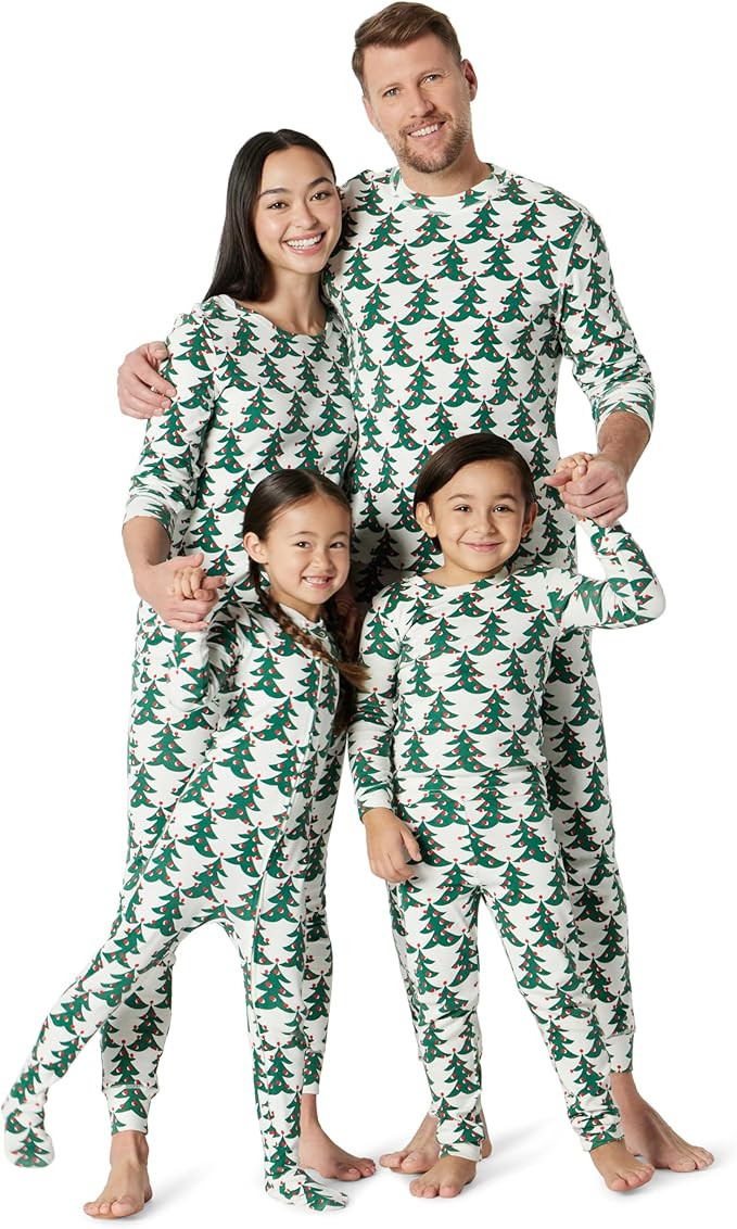 Amazon Essentials Matching Holiday Family Pajama Sets | Amazon (US)