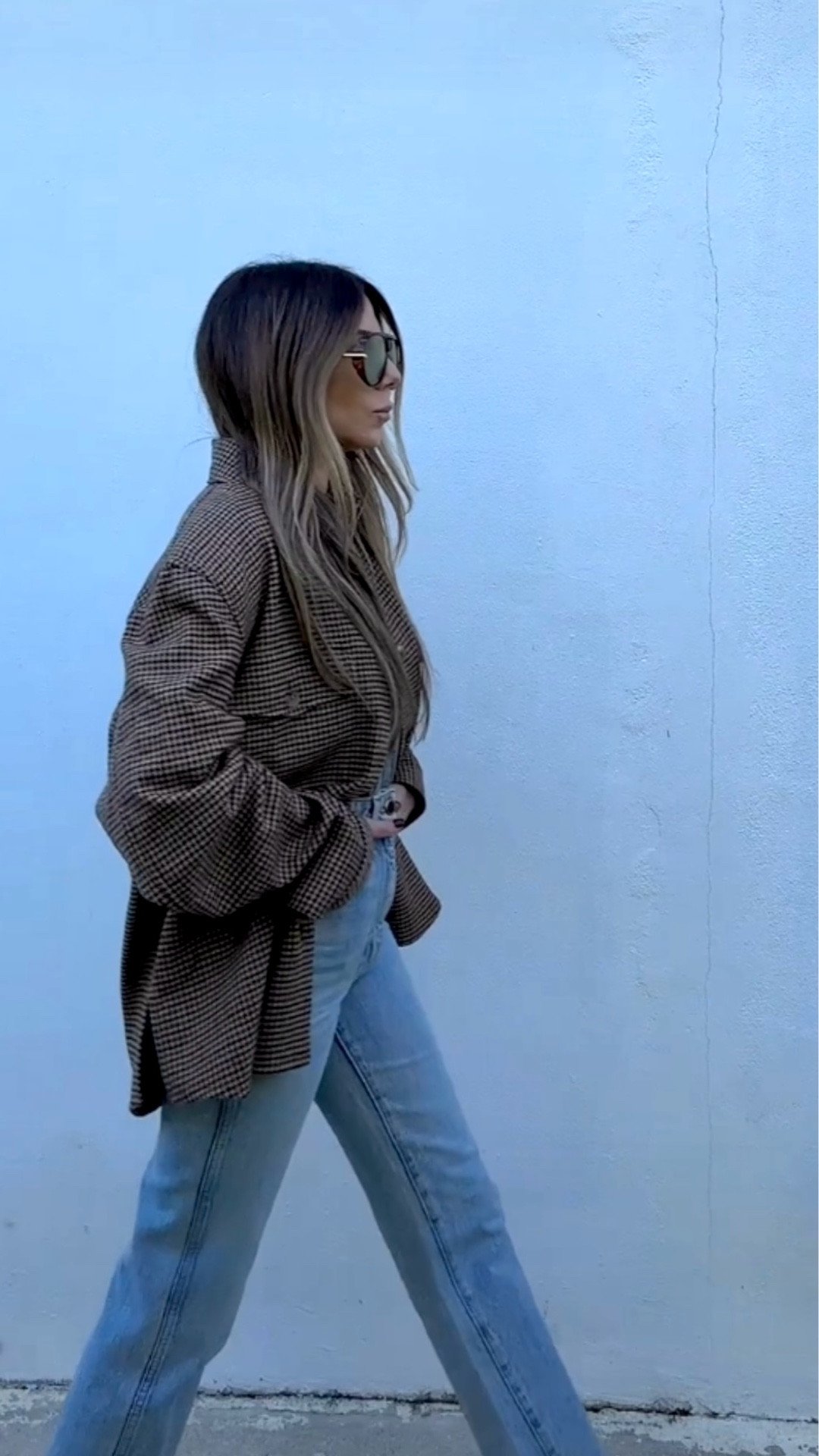 Weather: confused.
Outfit: committed. 

High-Low look linked over on my LTK! 

#saintlaurent #khaite #tonybianco

#LTKgrwm #LTKmomlife #LTKootd