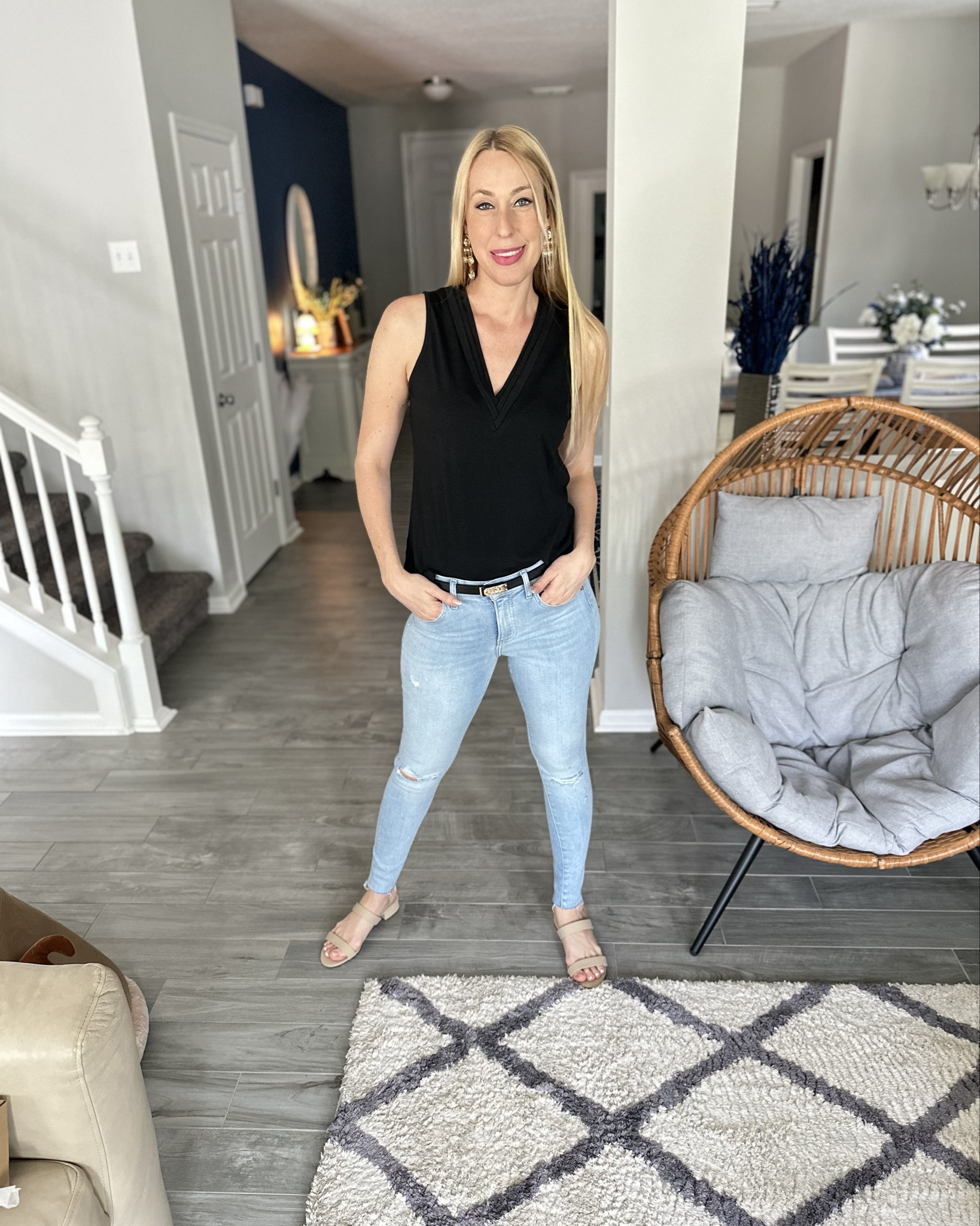 The perfect top to wear to the office or for casual fun 
💗 stretchy and comfy
💗 wearing size small in the top
💗 wearing 2L in the pants 

#LTKstyletip #LTKworkwear #LTKfindsunder50