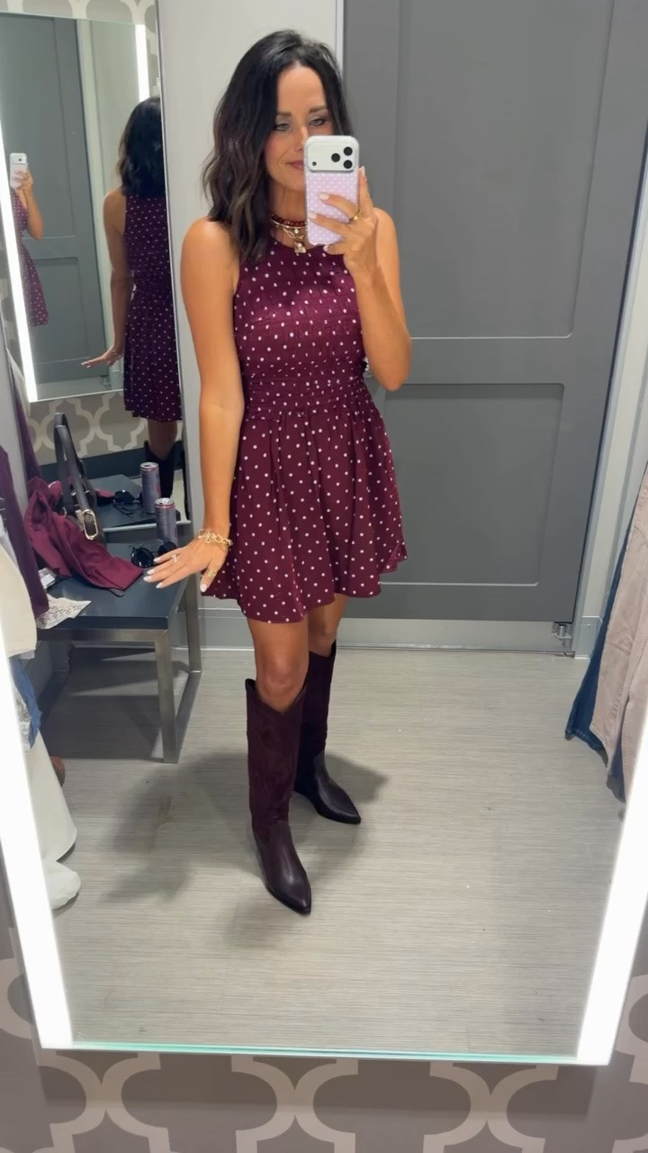 this dress is SO good for game days👏🏻 the polka dots are everything!!

@Target 

size xs! 

#TargetStyle #TargetFinds #TargetFashion #GameDayOutfit #GameDayStyle #LTKFinds #LTKCreator #FallFashion