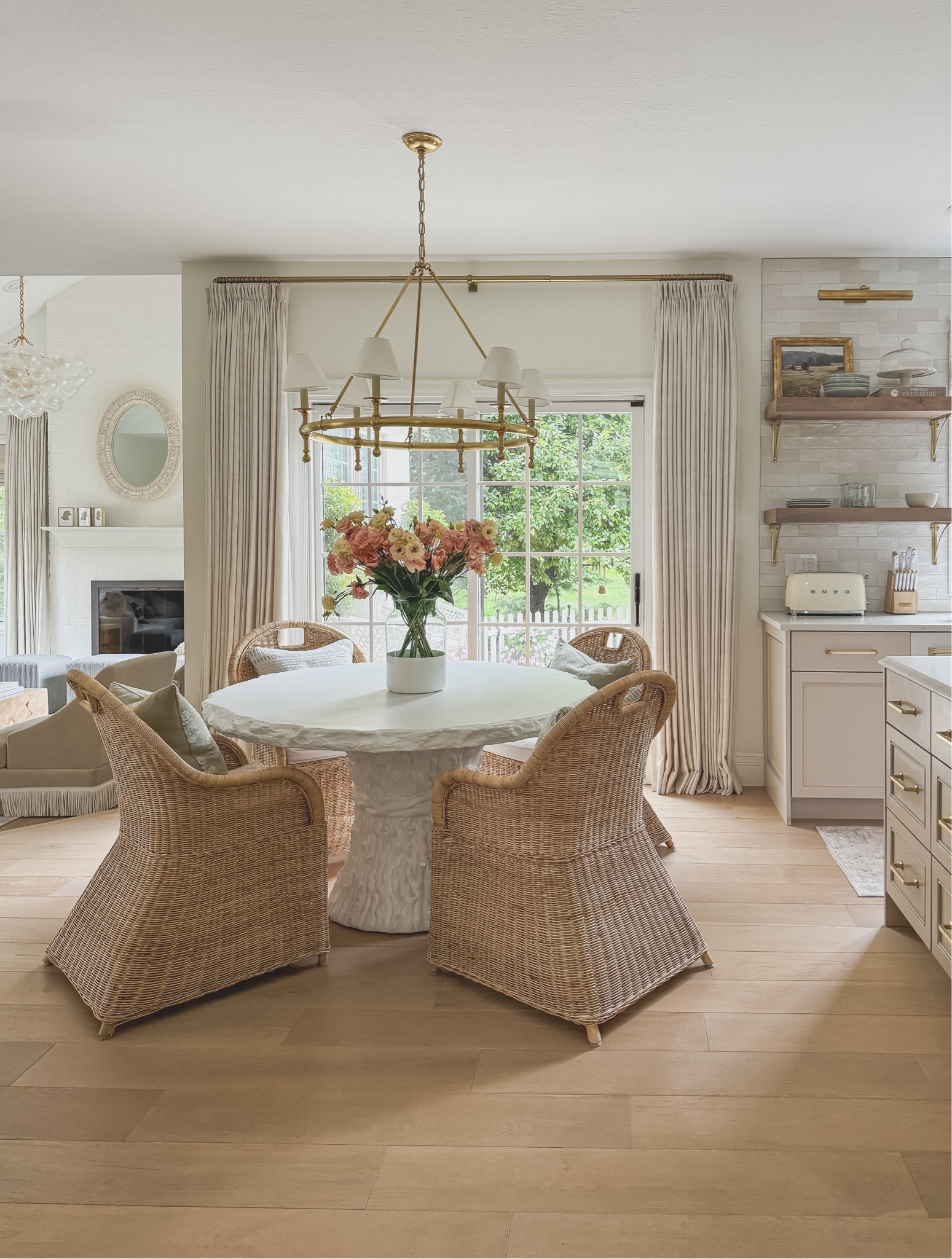 My dining set is on sale right now at Serena and Lily! Best prices of the year! 

#LTKHome #LTKHoliday #LTKGiftGuide