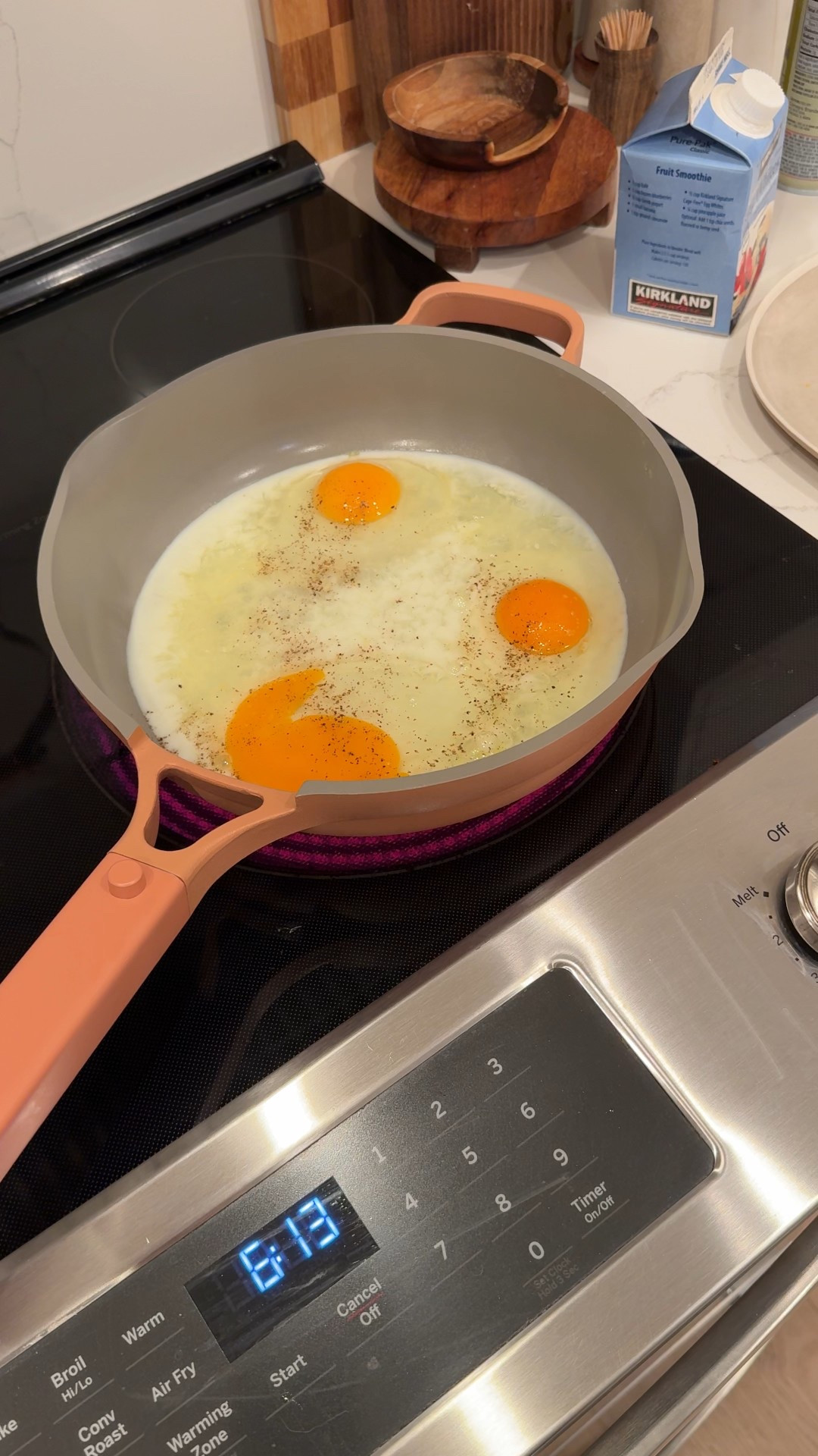 One of our favorite pans to use is the OurPlace pan. It’s a great non stick option. Comes in other colors 

Pan set
Kitchen 
Cooking 
Hosting 


#LTKHome #LTKdayinmylife #LTKmorningroutine