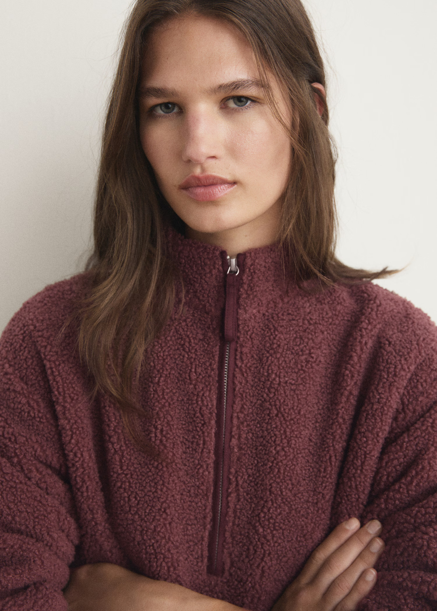 Fleece sweatshirt with zip | MANGO (UK)