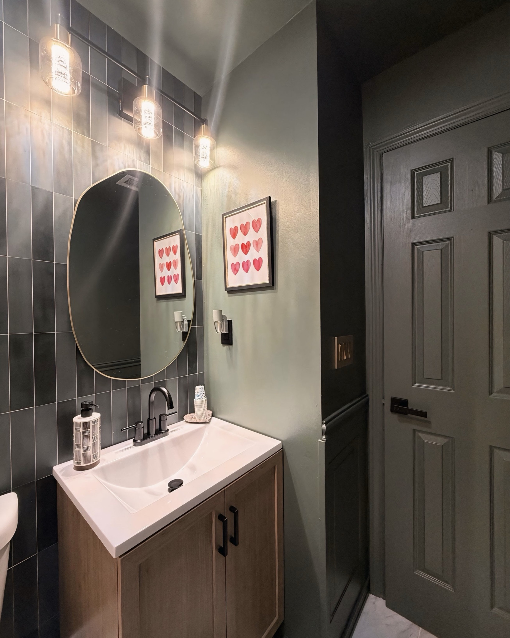 Bathroom upgrade. Why do I all of sudden love to be in my bathroom. Lol  


#LTKHome #LTKdayinmylife #LTKmorningroutine