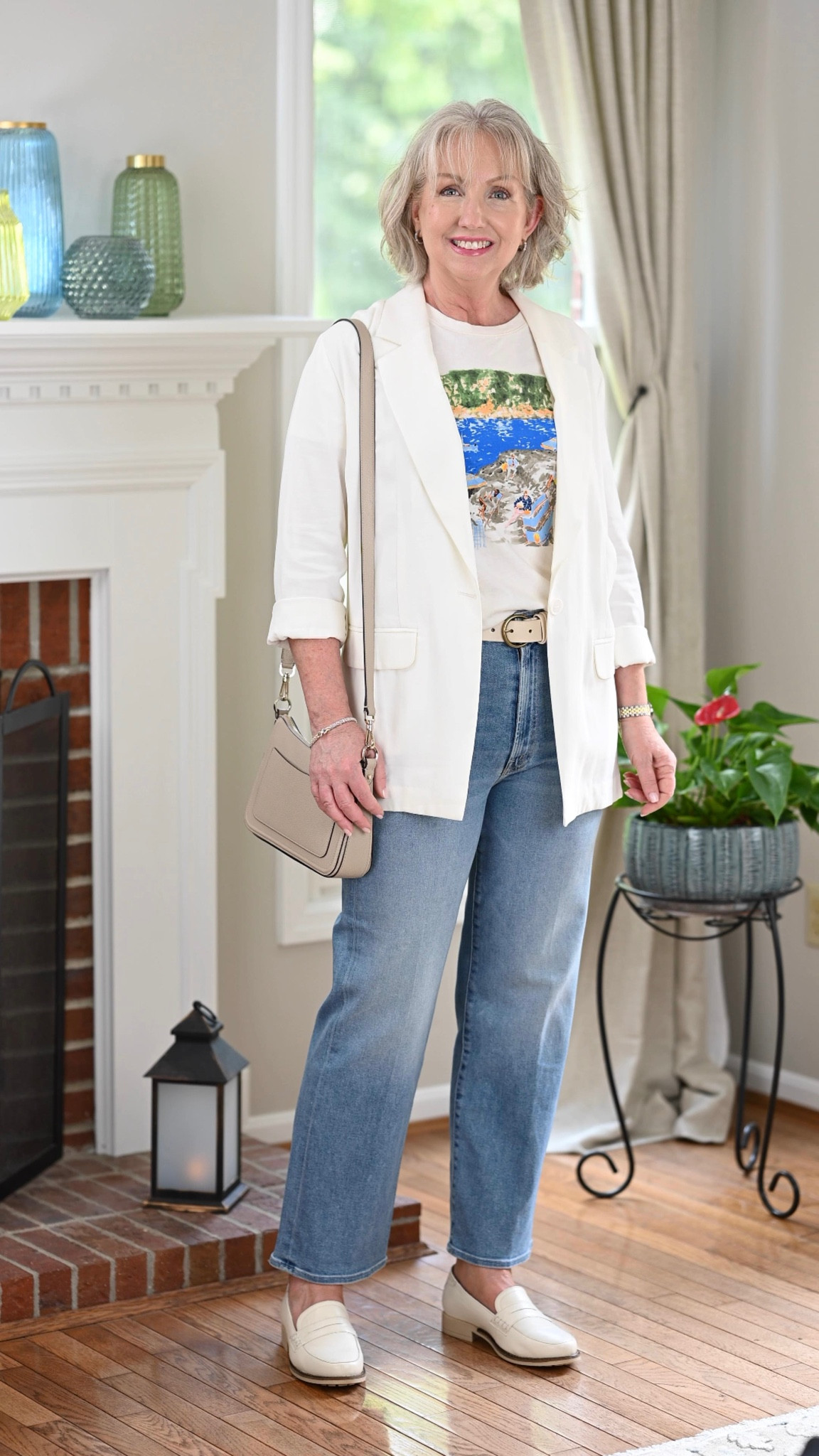 A simple tee + blazer completed with my Calla shoes. Head to their website https://callshoes.com/ to see what all they have to offer. 

Use code "KAY20" for 20% off your full price purchase and take advantage of their end of summer sale!✨