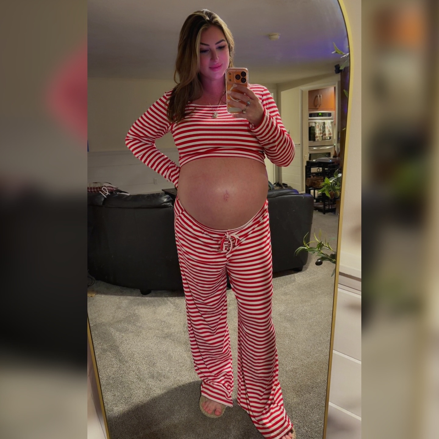 My exact set is from TikTok Shop, but here’s a similar cozy version linked on LTK 💫 #LTKFinds #HolidayLoungewear
#pregnant #pregnancy

#LTKGiftGuide #LTKHoliday #LTKSeasonal