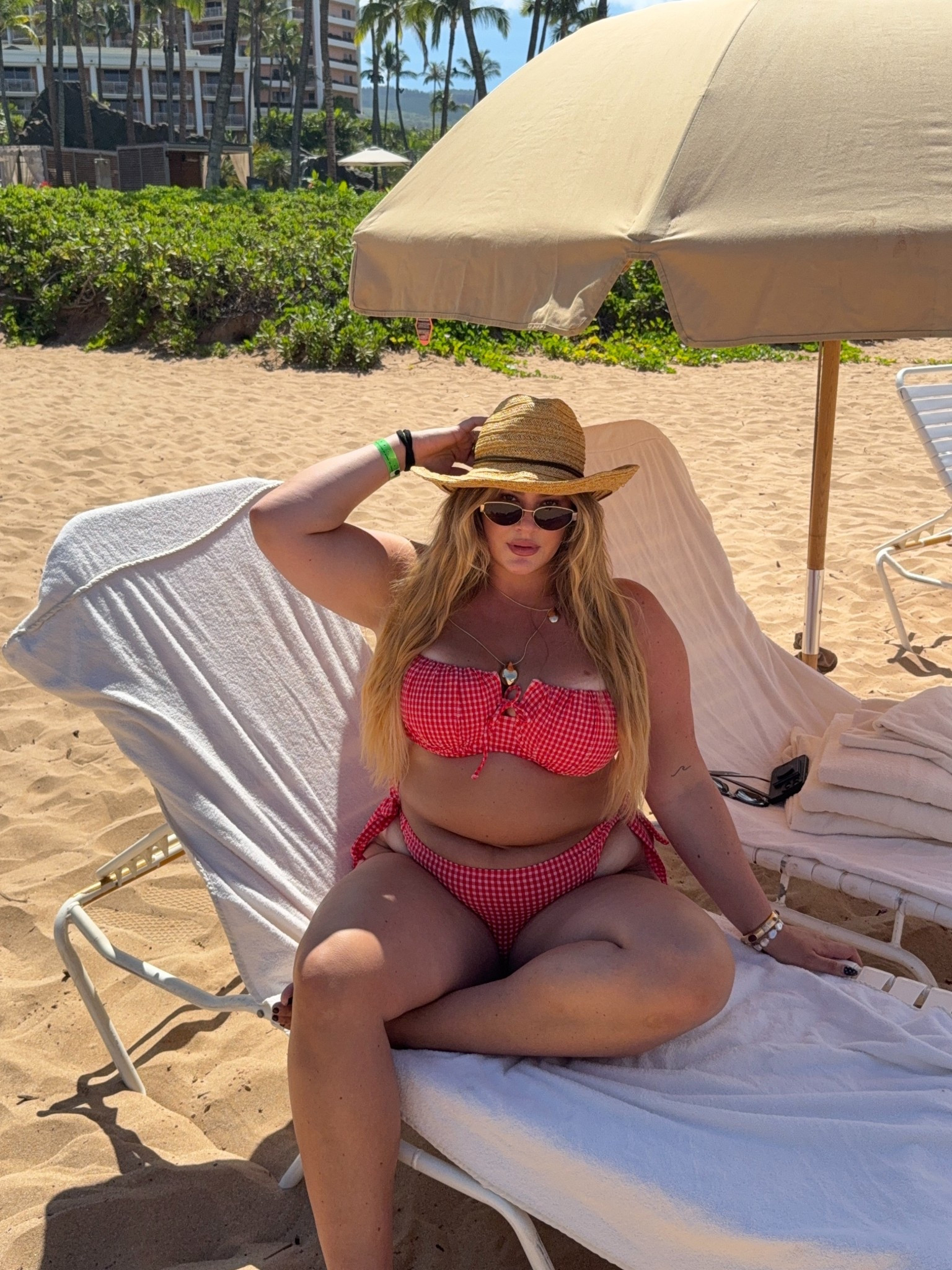 wearing 1x in top and bottom xx 

#LTKStyleTip #LTKSwim #LTKTravel