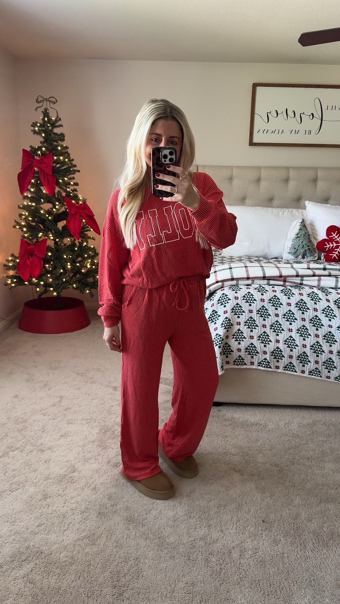 Comfy cozy holiday outfit on sale
Matching set med 
Ugg tazz tts
Amazon outfit 

#LTKHoliday #LTKShoeCrush #LTKSaleAlert