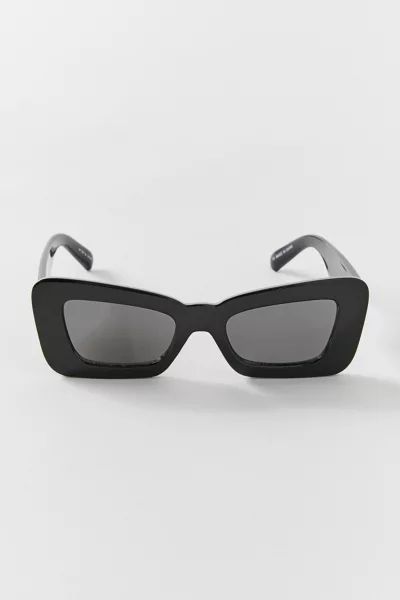 Kittie Angled Rectangle Sunglasses | Urban Outfitters (US and RoW)