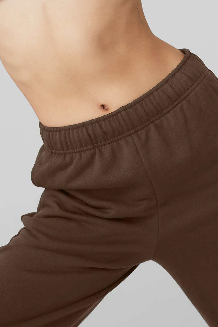 Accolade Straight Leg Sweatpant | Alo Yoga (US)