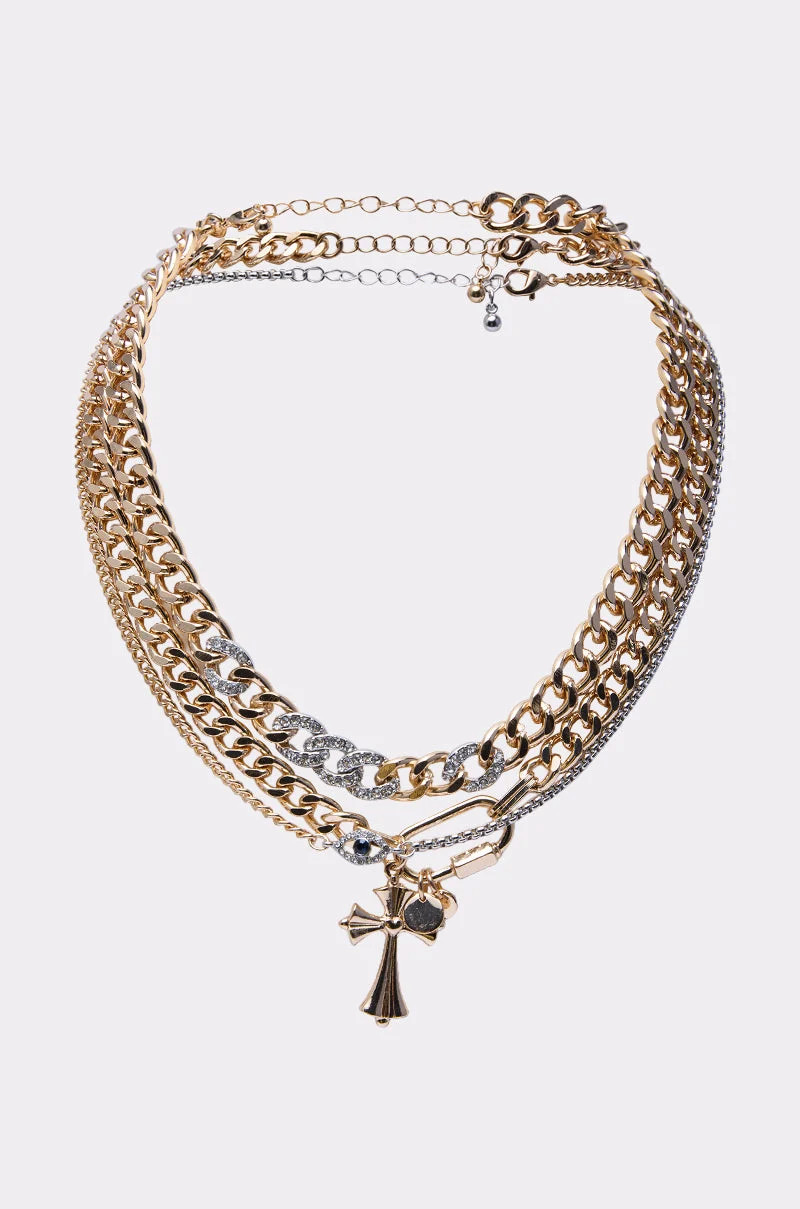 AKIRA Here For It Necklace Set | AKIRA