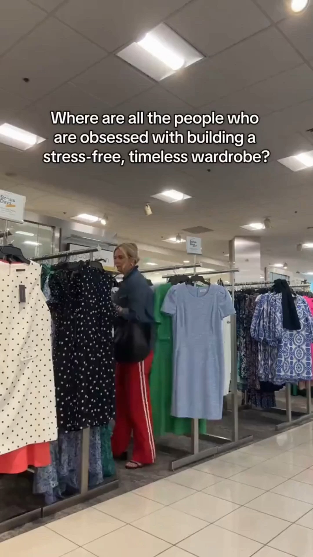 Building a stress-free, timeless wardrobe doesn’t have to be complicated. 💫 From carefully selected pieces to a curated dressing room experience, we’re here to make getting dressed effortless every day. 💼👗 When you love what you wear, it shows! #personalstyling #effortlessstyle #styleover40 #nashvillestylist #personalstylist #styletipsforwomen #fashionover40 #fashionover50