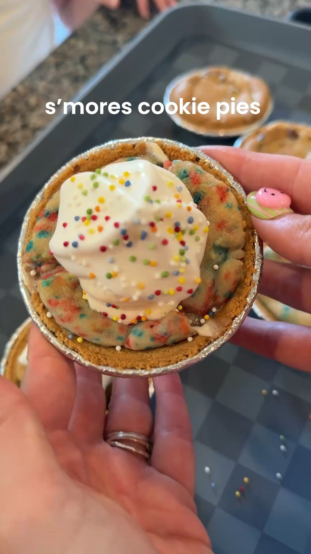 s’mores stuffed cookie pies 🍪🔥 my kids had the best idea we did chocolate chip AND sugar cookie dough on top because why not!!!

here’s how:
→ mini graham cracker crusts (the little foil ones)
→ add a square of chocolate + handful of mini marshmallows
→ flatten your cookie dough and press it over the top
→ bake at 350° for 12-14 minutes until the dough is golden
→ top with ice cream + whipped cream + sprinkles

we also did funfetti dough and it was SO good. honestly the easiest dessert we’ve made all summer and my kids were absolutely losing it 🥹

drop PIES and I’ll send you everything you need!

#LTKSeasonal #LTKKids #LTKfoodie