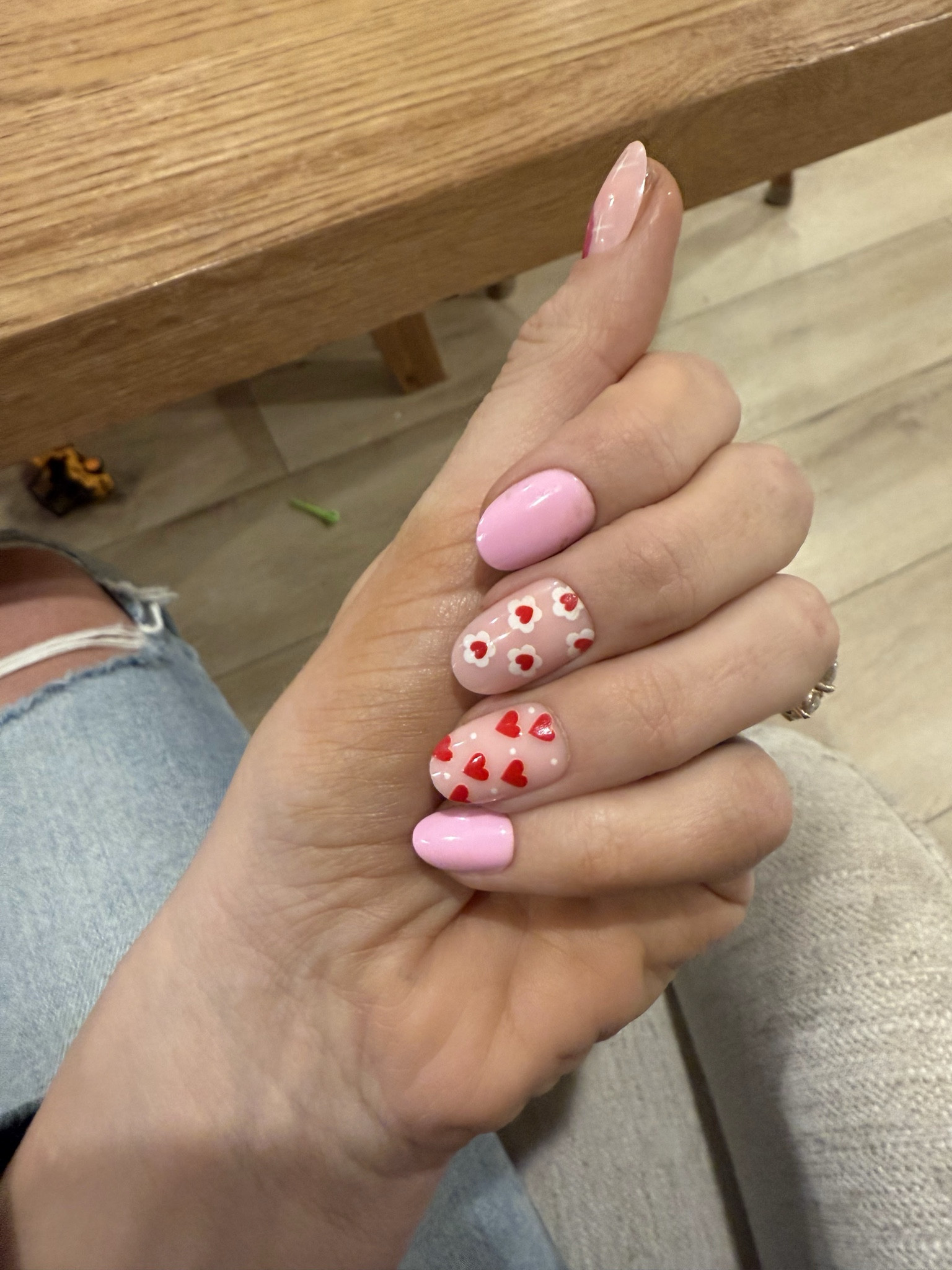 Valentine’s Day press on nails from Amazon! Only $5.99 & so cute! 🩷

#LTKBeauty #LTKStyleTip #LTKFindsUnder50