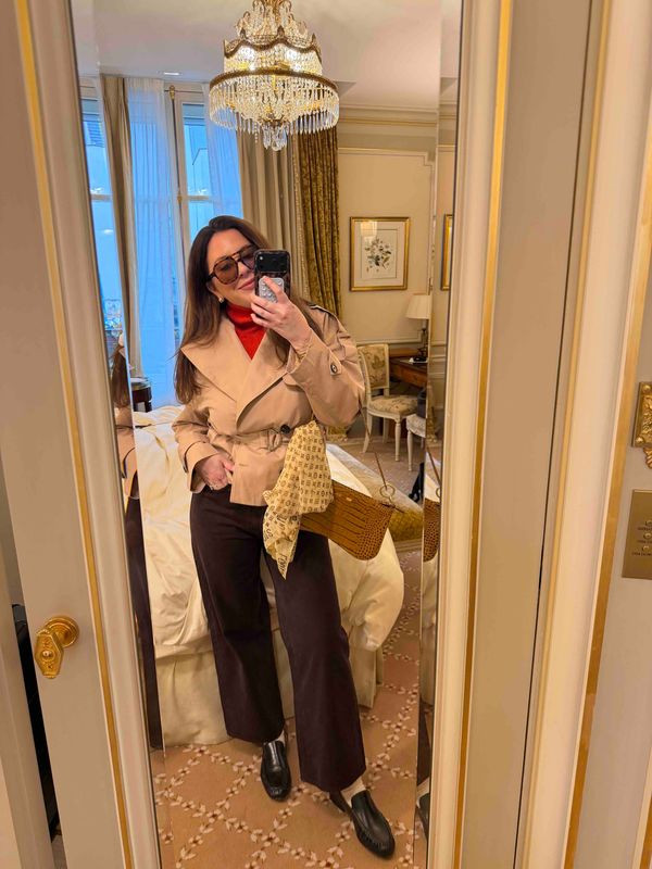 Paris Day 2 Outfit! 

outfit details l jeans l trench l paris 

 