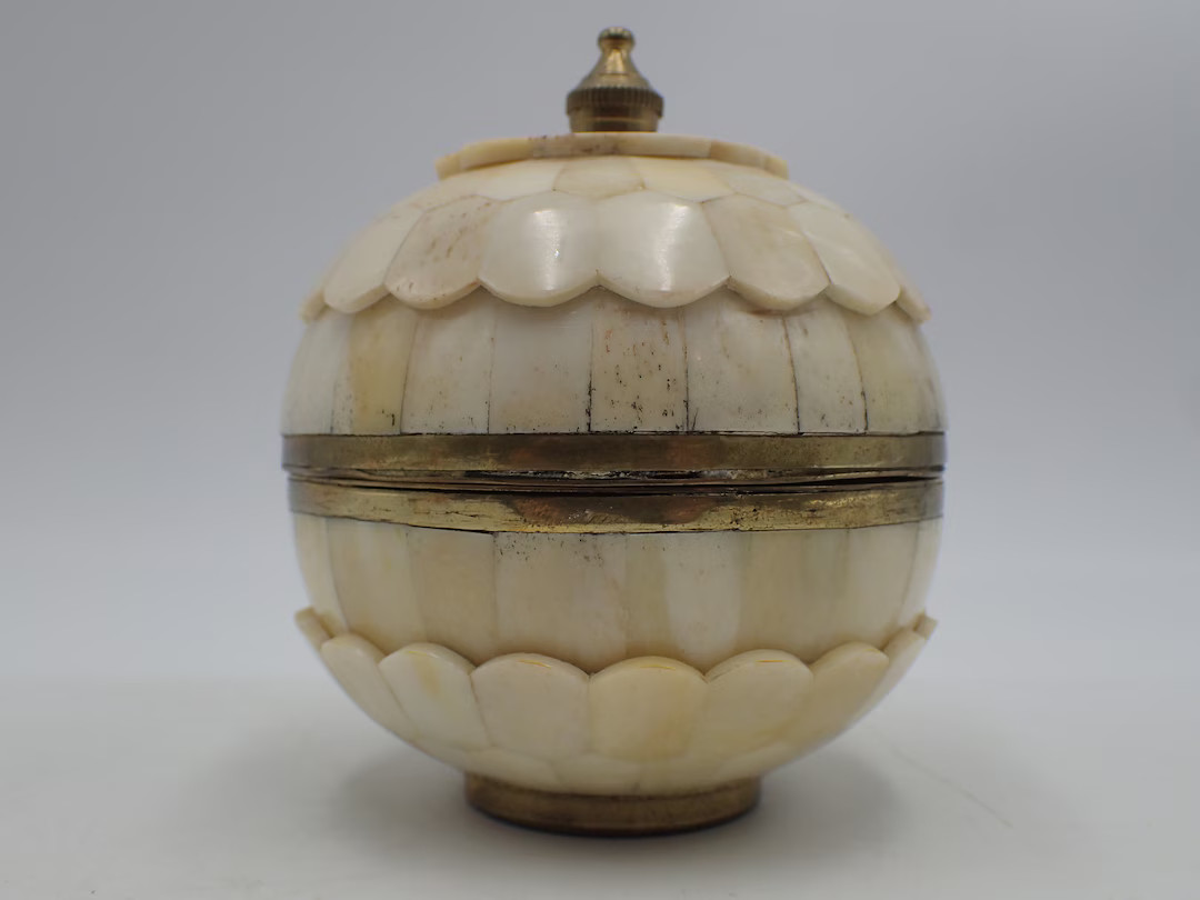 box, vintage mother-of-pearl ball | Etsy (US)