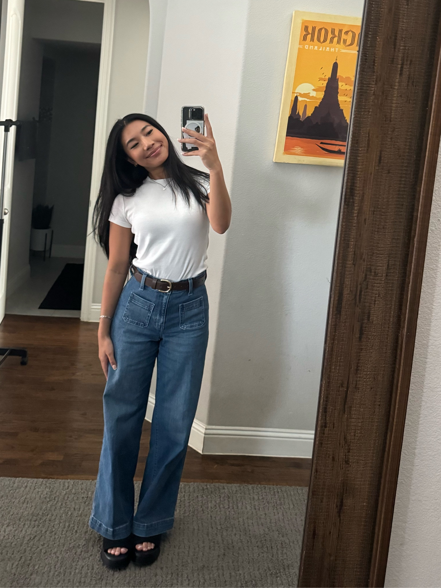 Casual Denim Outfit

top size small, jeans 0 regular

summer outfits  summer style  summer fashion  denim jeans  wide leg jeans  whites solid tee  casual workwear  workwear  

#LTKSeasonal #LTKStyleTip #LTKWorkwear