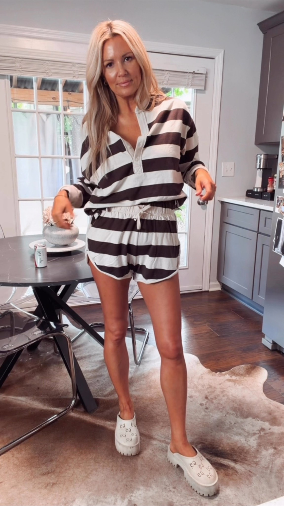 Oversized!!! Wearing an XS in top and small in shorts! So comfy:)

#LTKdayinmylife #LTKSaleAlert #LTKOver40