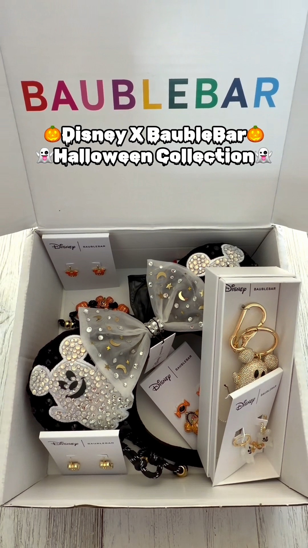 I was SO excited to be sent some pieces from the Disney Halloween collection from Baublebar! 🎃👻✨

The ghost collection is absolutely adorable, with Mickey ghost earrings, a matching bracelet, ears AND a cute bag charm! 👻🖤 Then there are the Mickey pumpkin earrings and bracelet 🎃🧡—plus the sweetest Disney Minnie Mouse Candy Ears Headband! 🍬🎀

So many fun pieces for adding a little Disney magic to your Halloween look! ✨

👻🎃 Which piece is YOUR favorite? Let me know in the comments! And definitely check them out while they’re still available! 🛍️

#DisneyHalloween #BaubleBar #DisneyEars #DisneyStyle #HalloweenDisney

#LTKgrwm #LTKdayinmylife #LTKootd