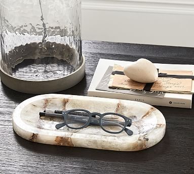Agate Stone Catchall



$69
Buy in monthly payments on orders over $100 with Affirm. Learn more | Pottery Barn (US)