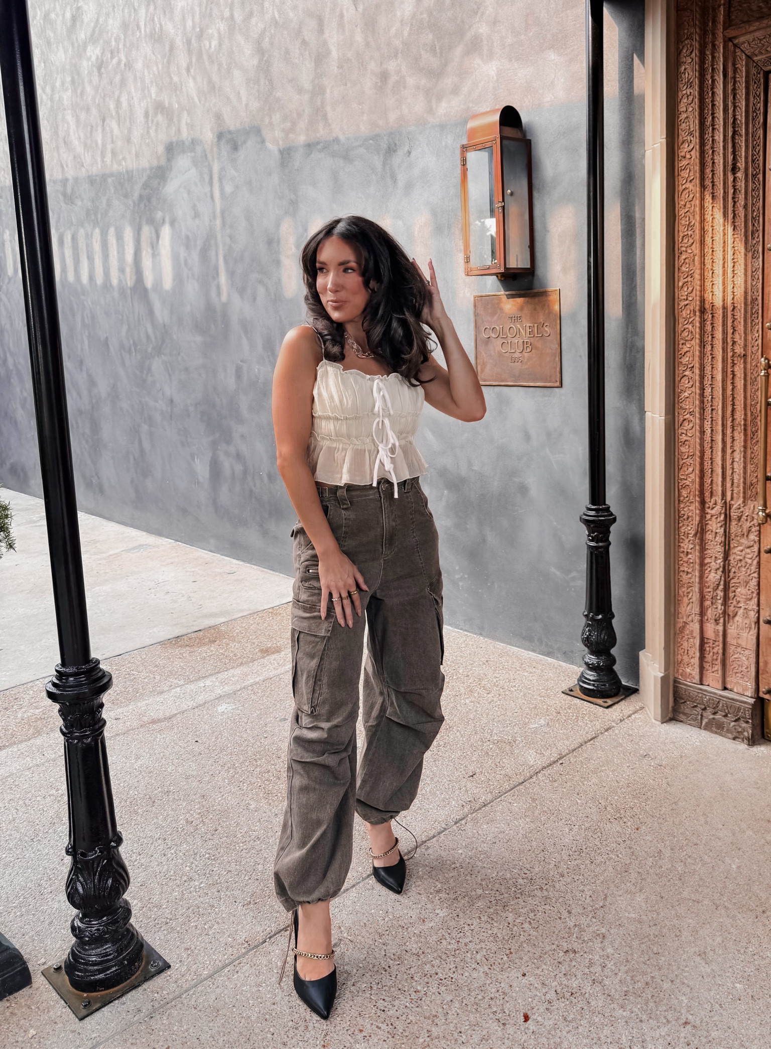 Life is too short to wear boring clothes! #12thtribe #cargopants #ootd #falloutfits  
