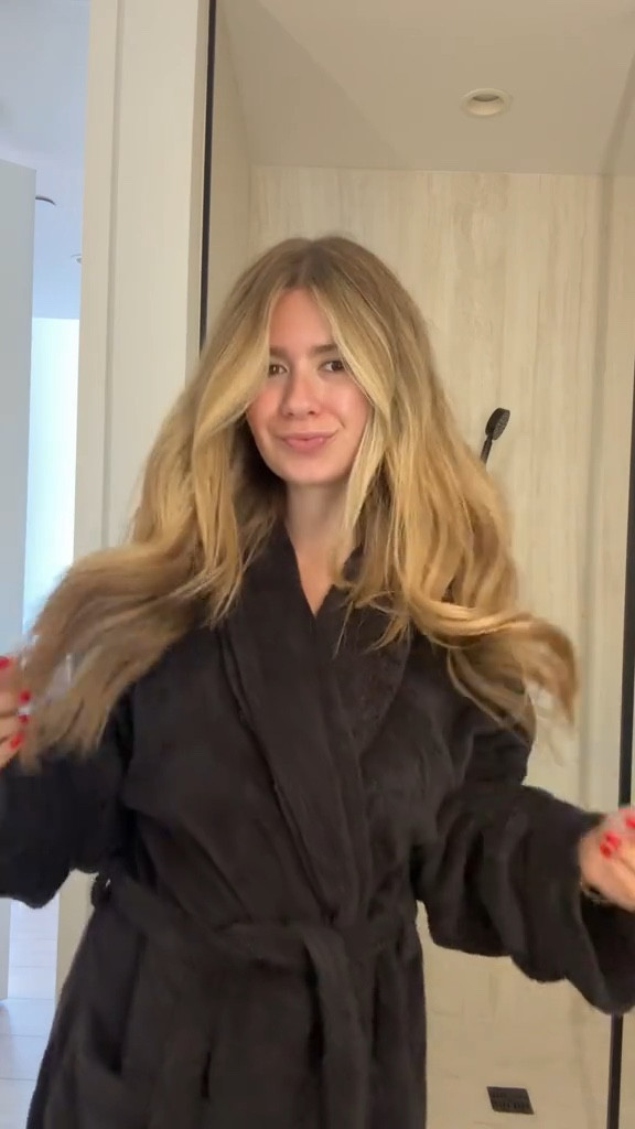 at home blowout routine! 

#LTKStyleTip #LTKBeauty #LTKSeasonal