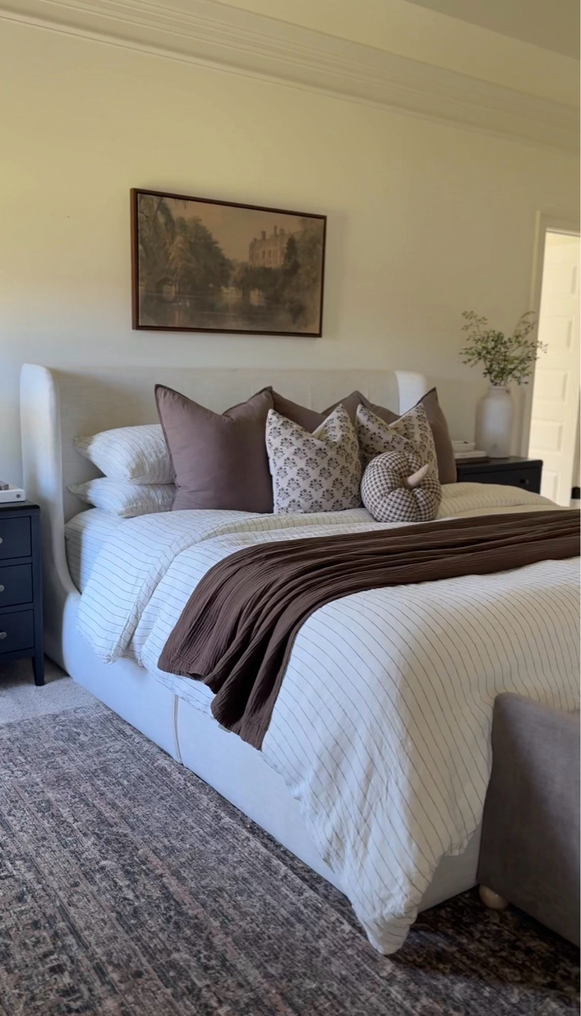 The best way to make a room feel brand new? A bedding refresh 🤎✨

Loving this pinstriped bedding + chocolate brown throw for a fall refresh 

—European Linen sheets + duvet cover in “Pencil Stripe” 
—Organic cotton Gauze blanket in “Chocolate” 

@Quince #quincepartner

#LTKSeasonal #LTKHome #LTKSaleAlert