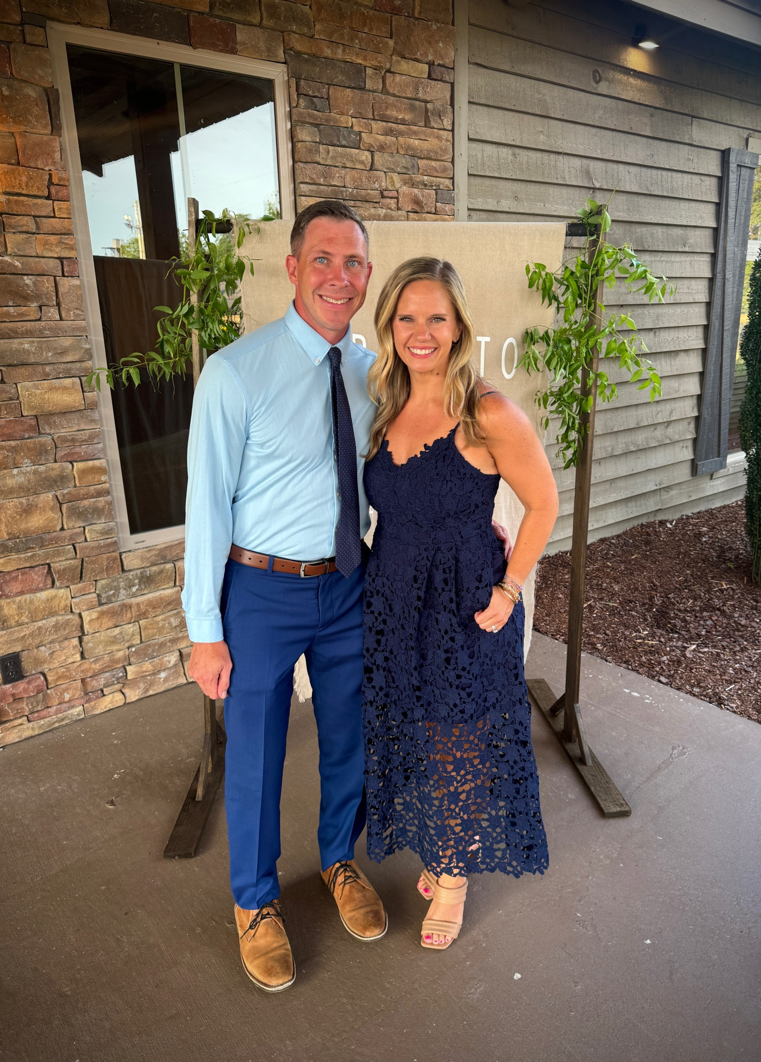 My favorite spring/summer Wedding Guest Look! I love this dress from Vici! It comes in several different colors and fits true to size! #vici #weddingguest #summerwedding #weddingguestdress 

#LTKFindsUnder100 #LTKWedding #LTKSeasonal