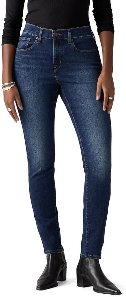 Levi's Womens Classic Skinny Jeans | Amazon (US)