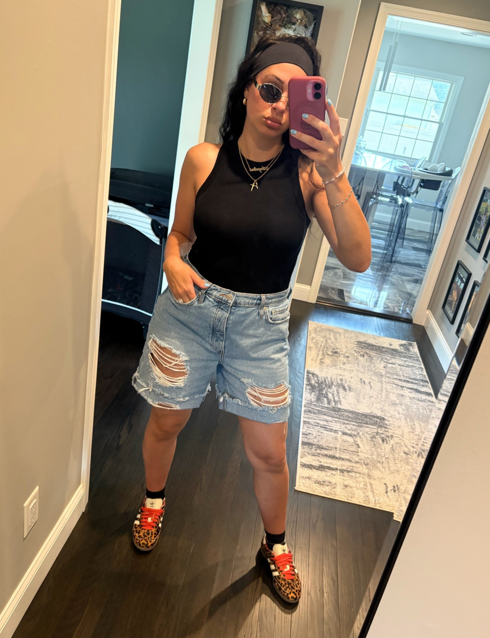 Simple everyday outfit 

#LTKShoeCrush #LTKStyleTip #LTKSeasonal