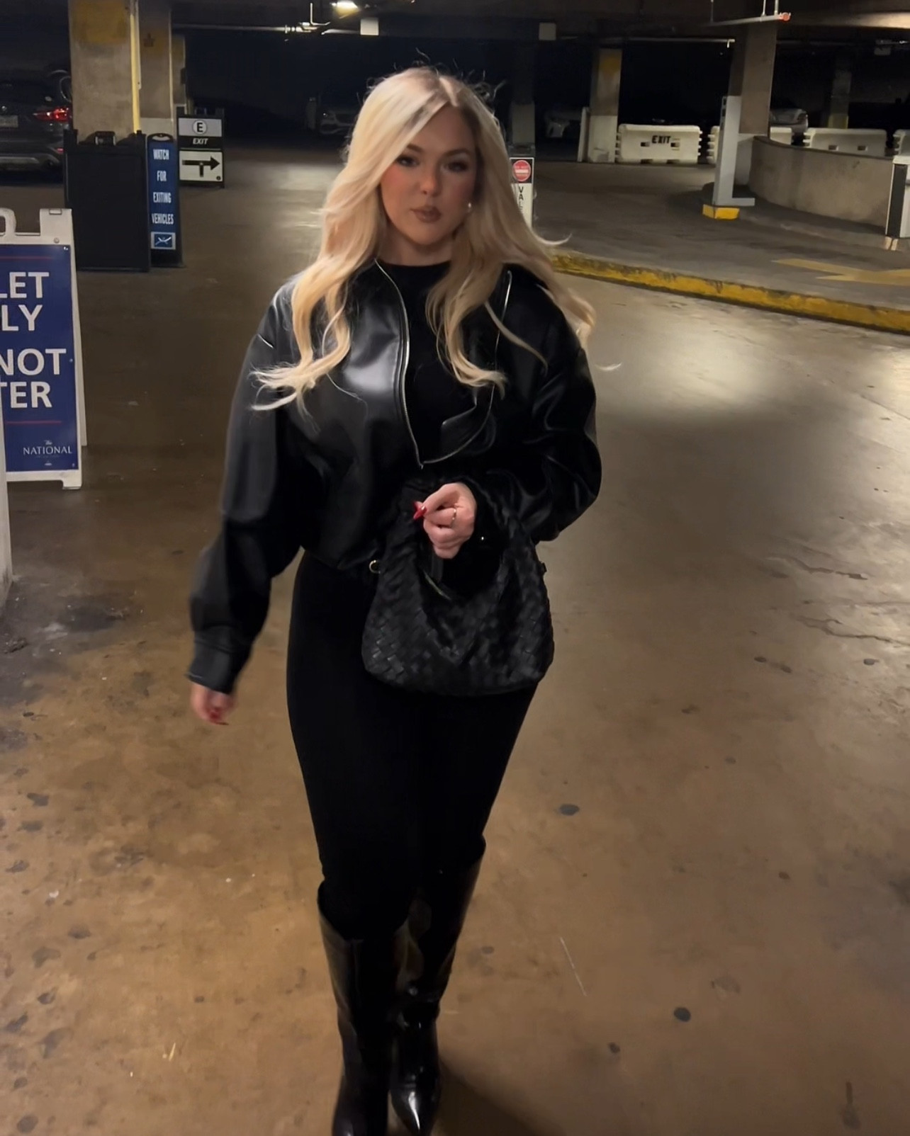 My go to winter uniform for dinner with the girls or date night 🍸 #winterstyle #hourglass #nakedwardrobe 

#LTKPetite #LTKootd #LTKHoliday