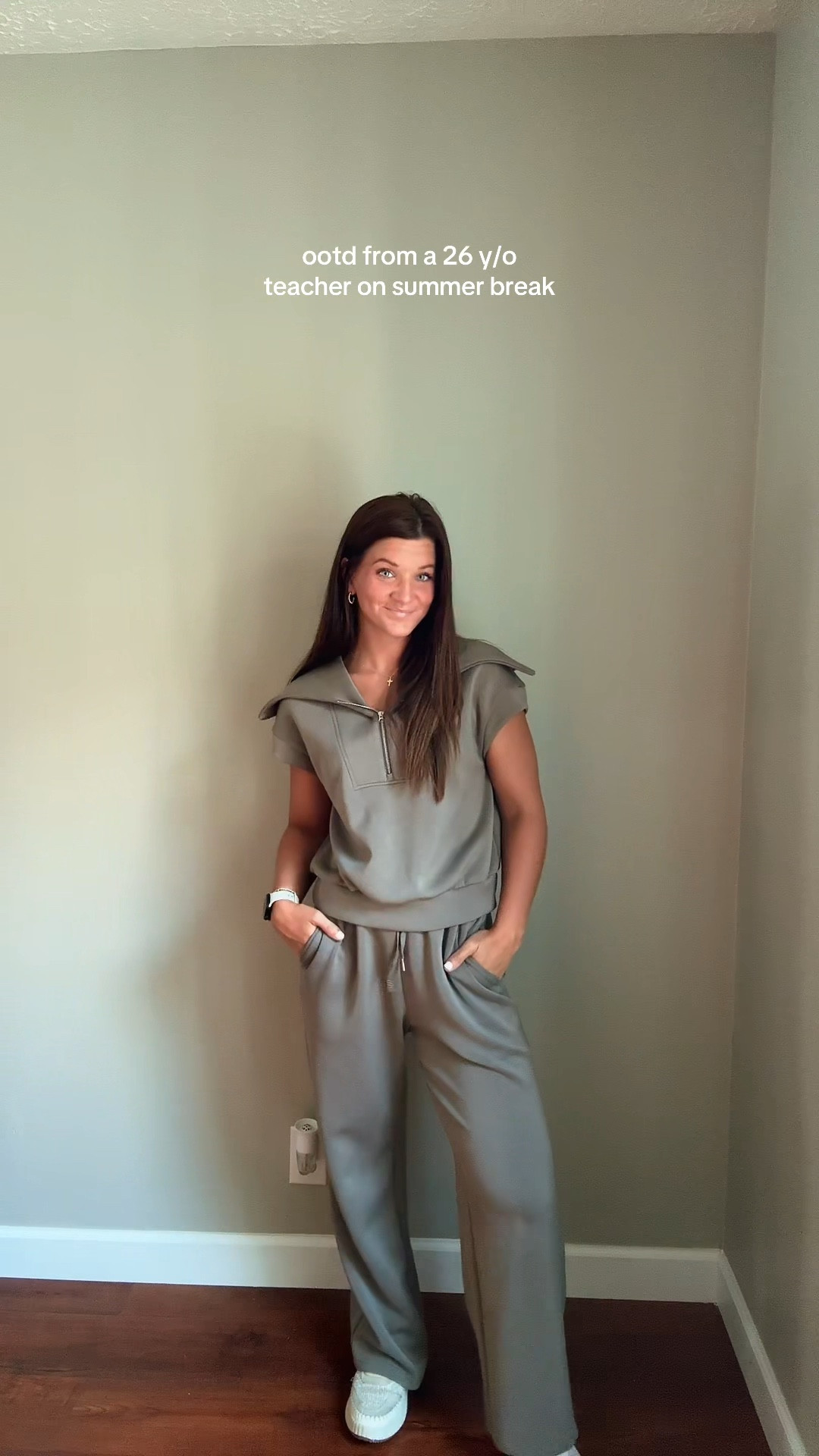 ootd from a 26 y/o teacher on summer break 

LOVE this set !!! it is so soft & I love the collar detail. perfect for teachers, lounging or running errands. tons of color options & TTS for less than $30 !!

#LTKU #LTKStyleTip #LTKFindsUnder50